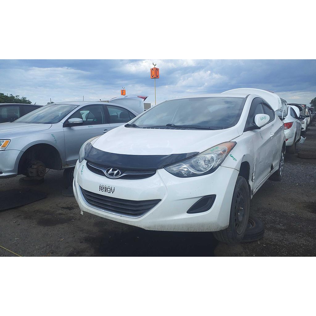 HYUNDAI ELANTRA 2013