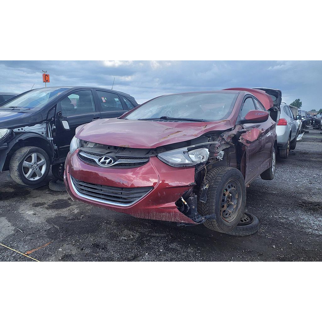 HYUNDAI ELANTRA 2013