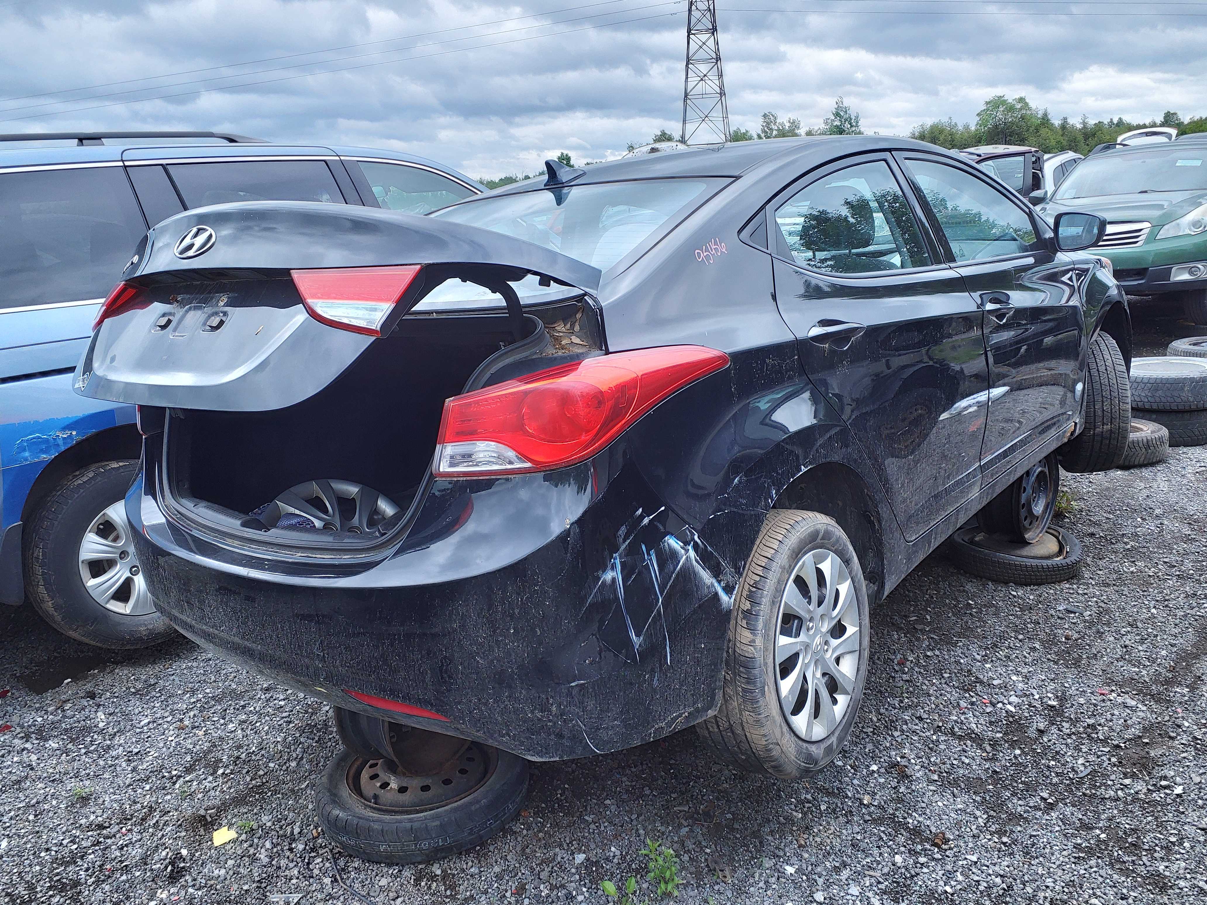 HYUNDAI ELANTRA 2013