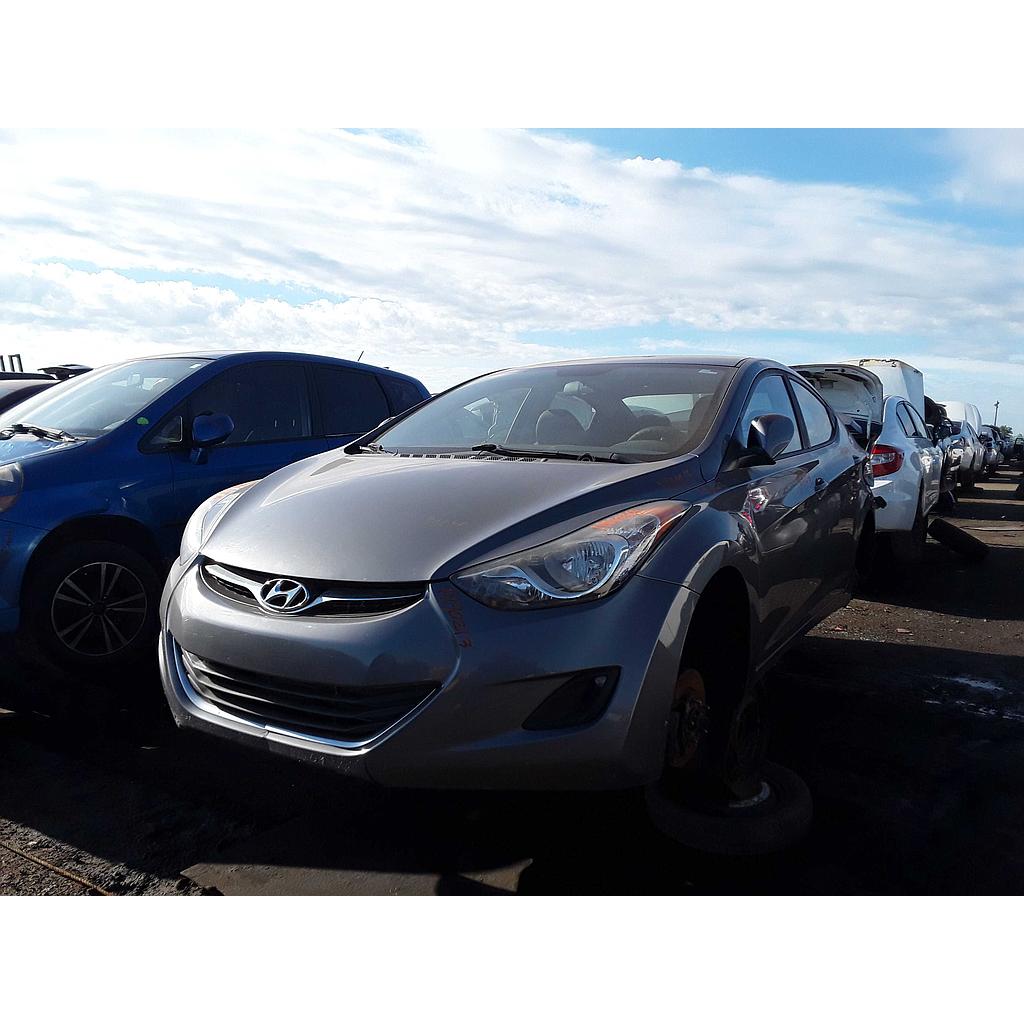HYUNDAI ELANTRA 2013