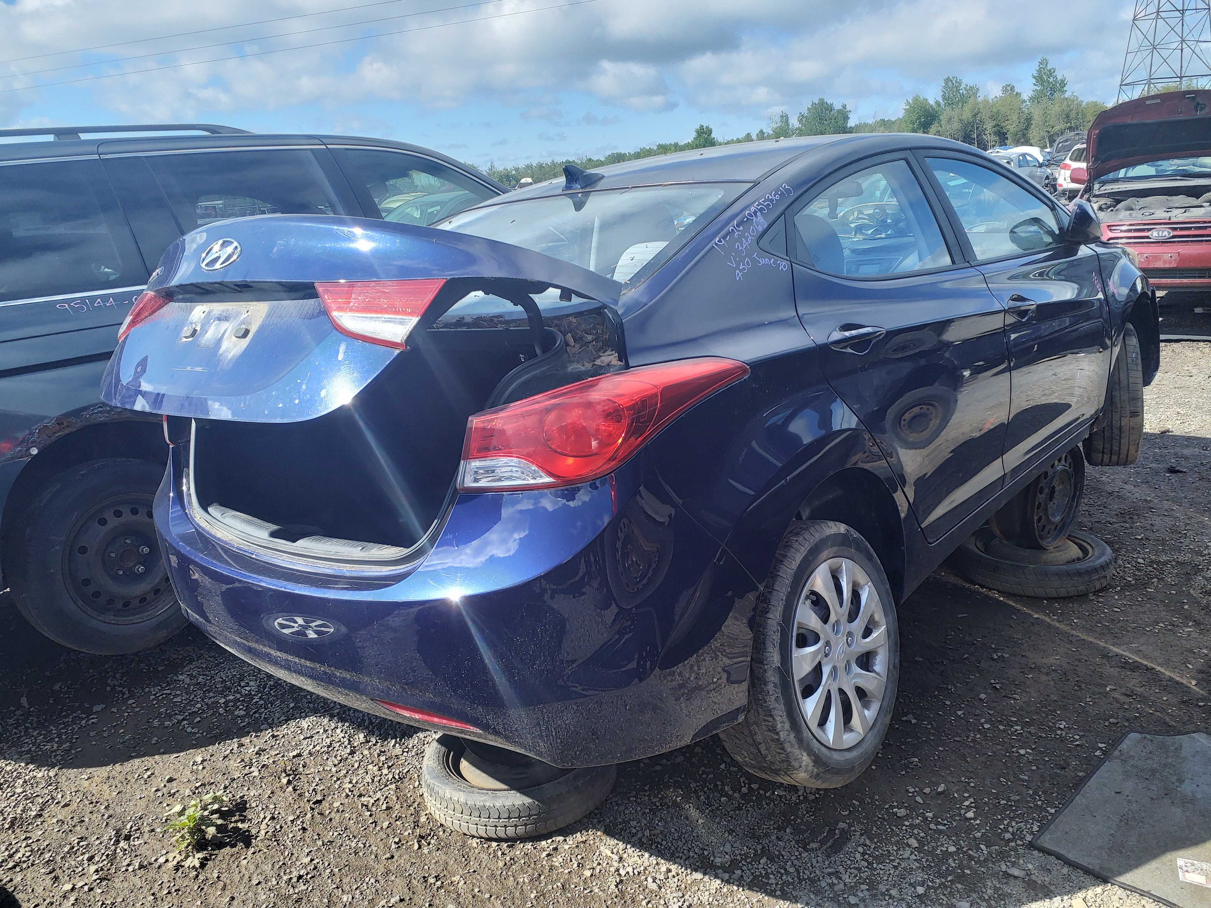 HYUNDAI ELANTRA 2013