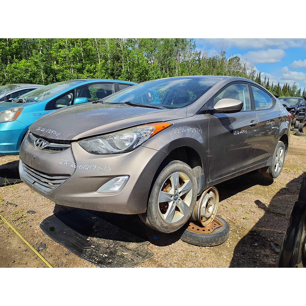HYUNDAI ELANTRA 2013