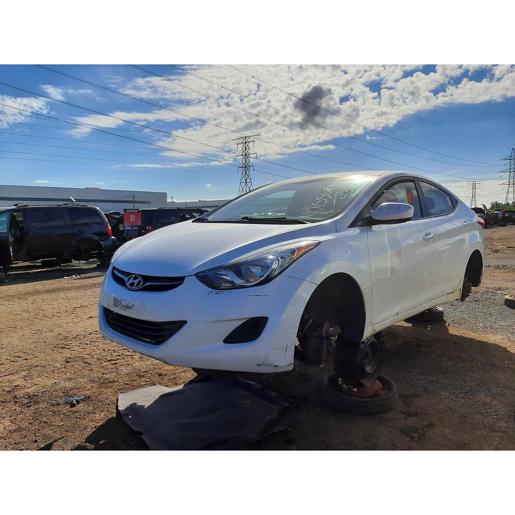 HYUNDAI ELANTRA 2013