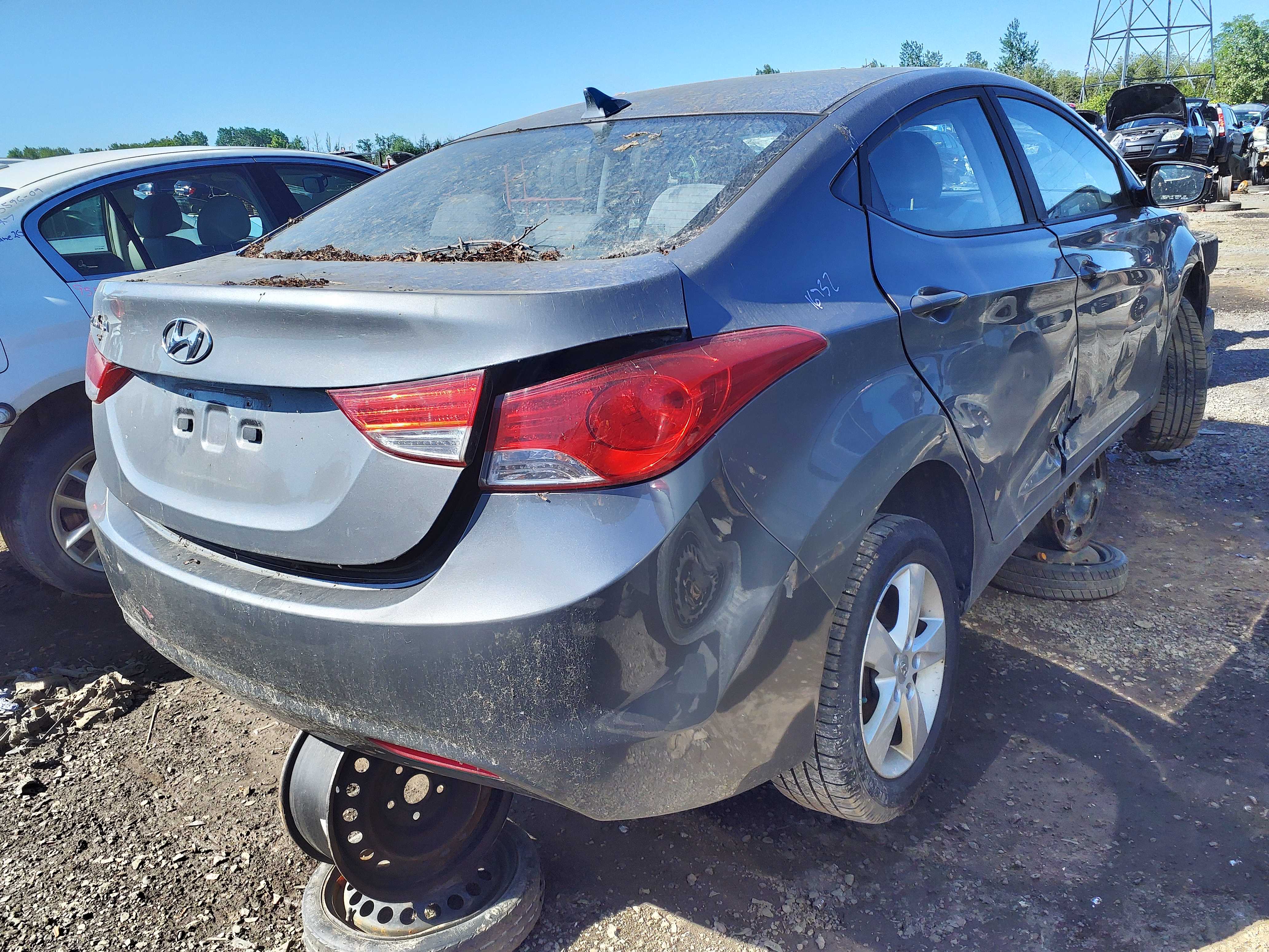 HYUNDAI ELANTRA 2013