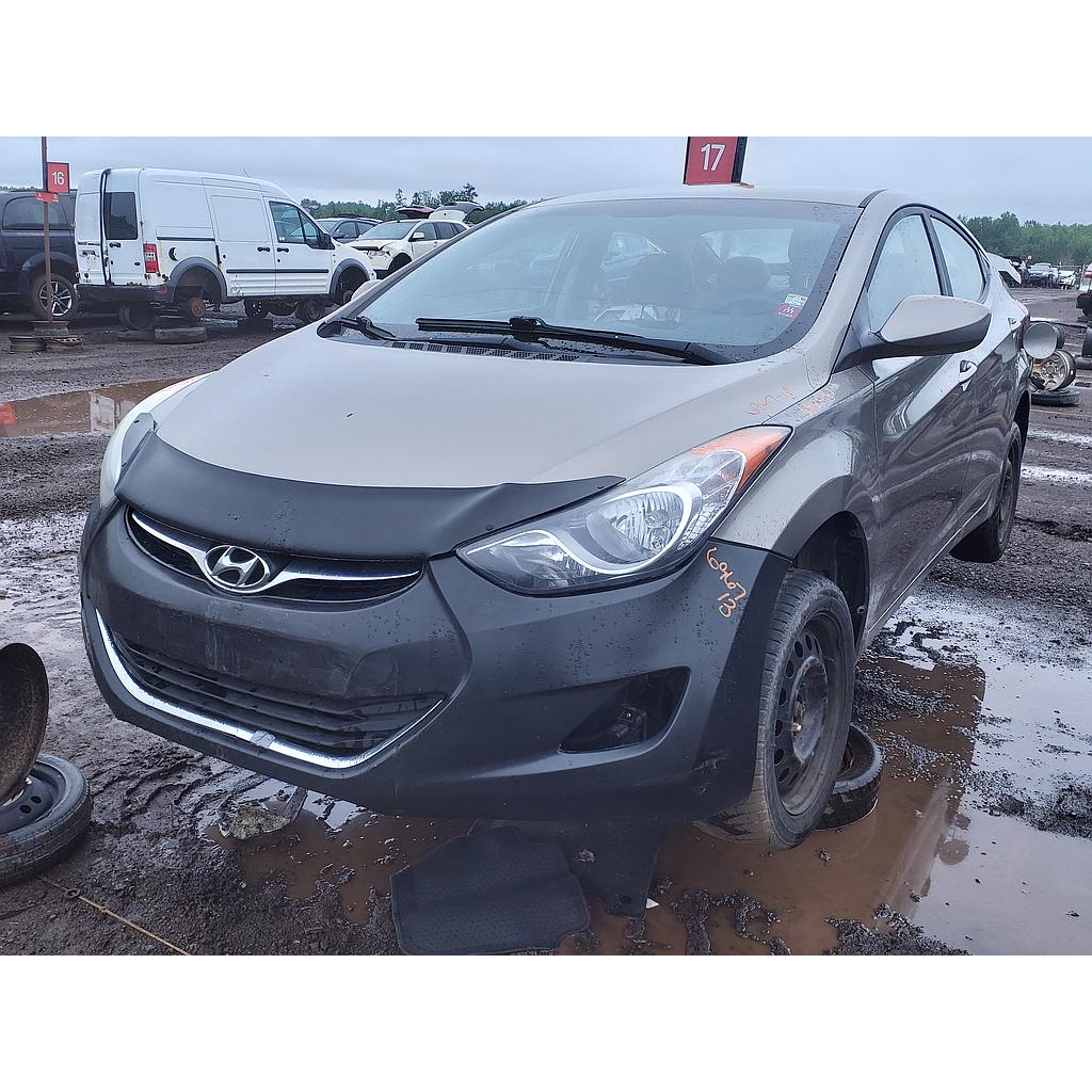 HYUNDAI ELANTRA 2013