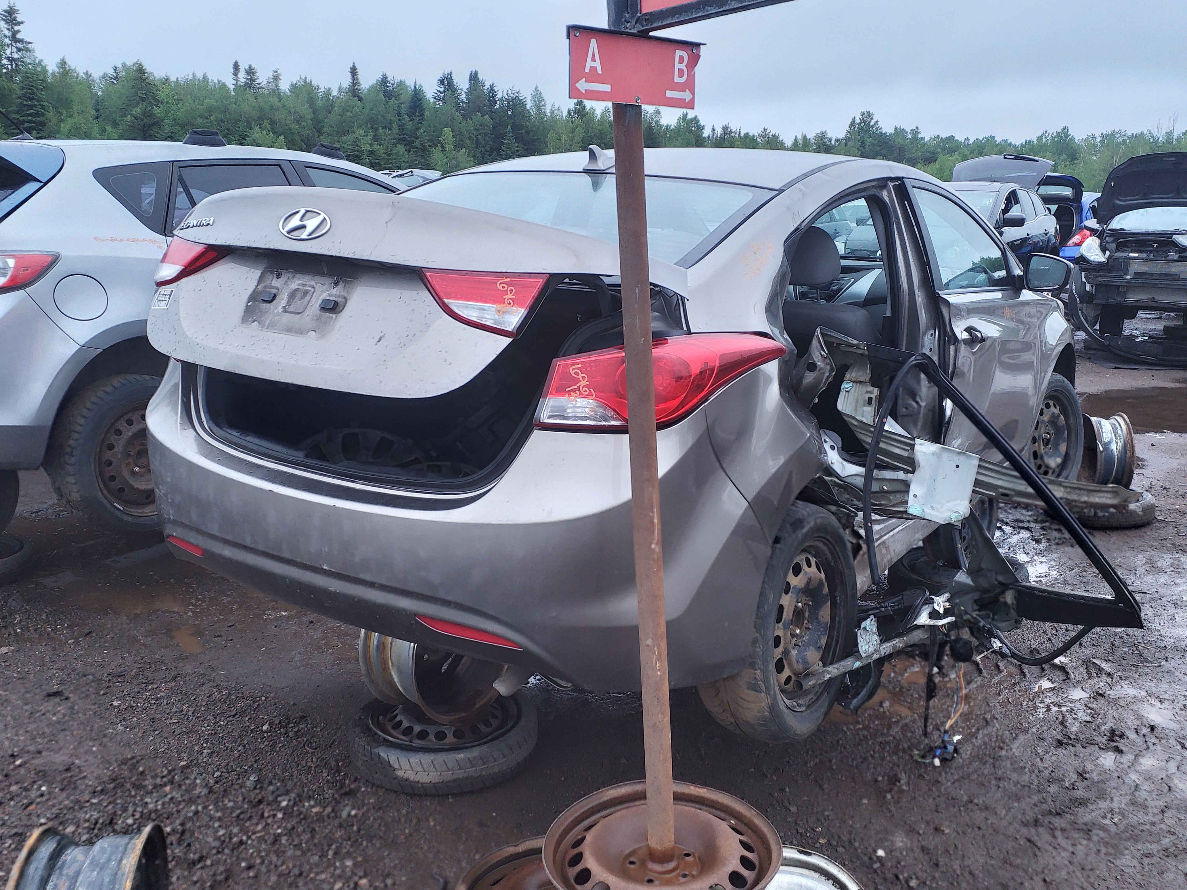 HYUNDAI ELANTRA 2013