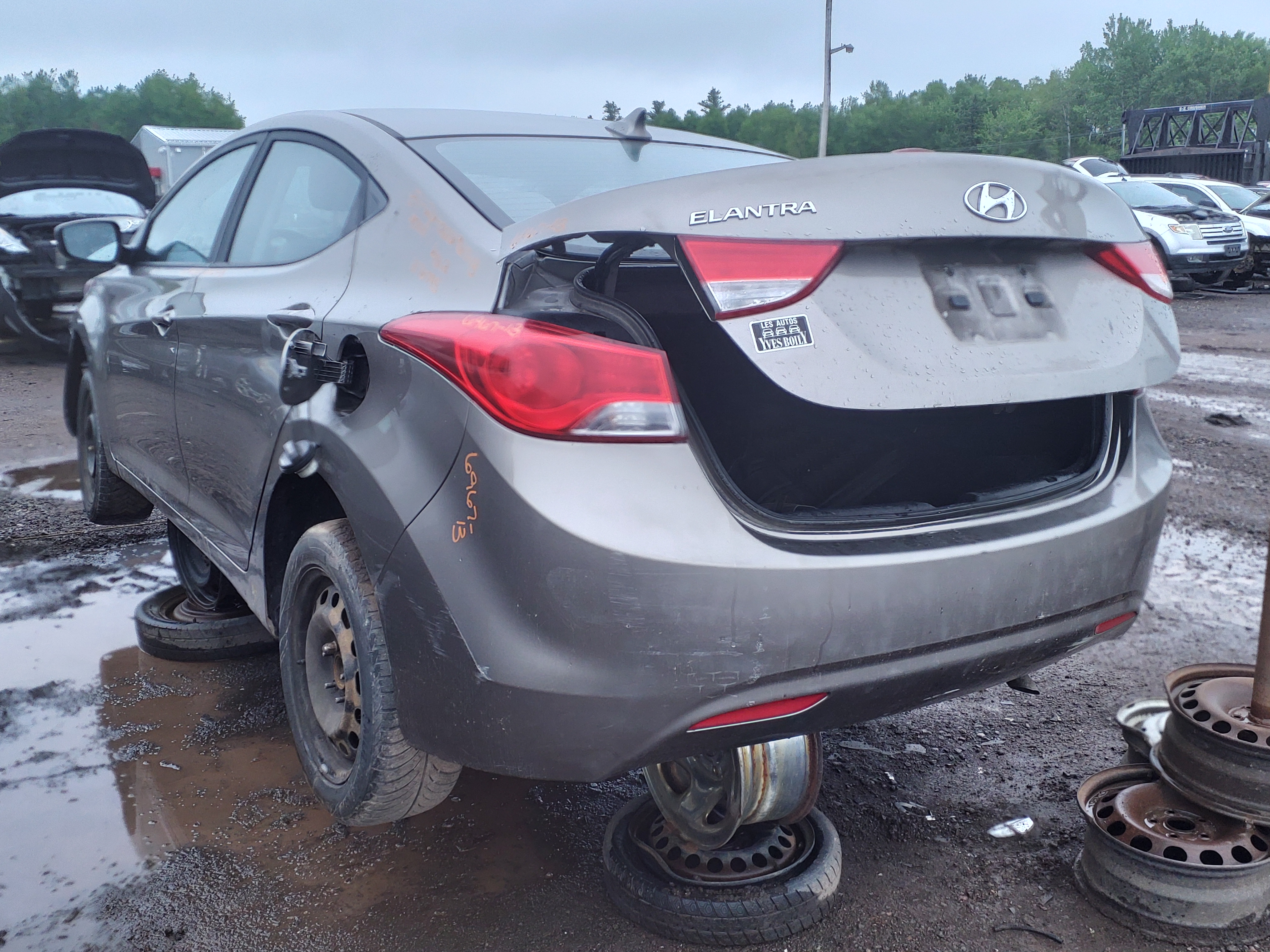 HYUNDAI ELANTRA 2013