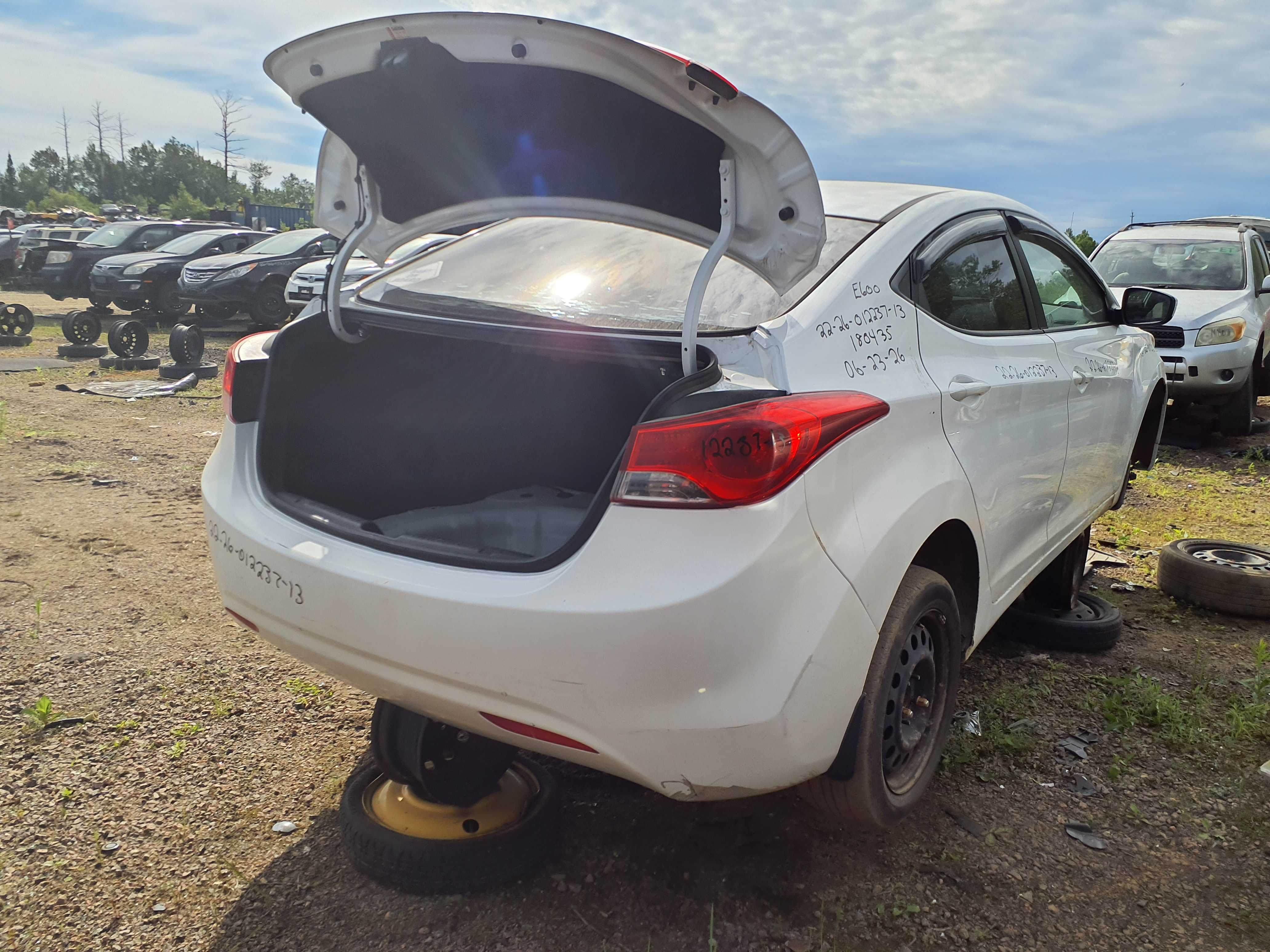 HYUNDAI ELANTRA 2013