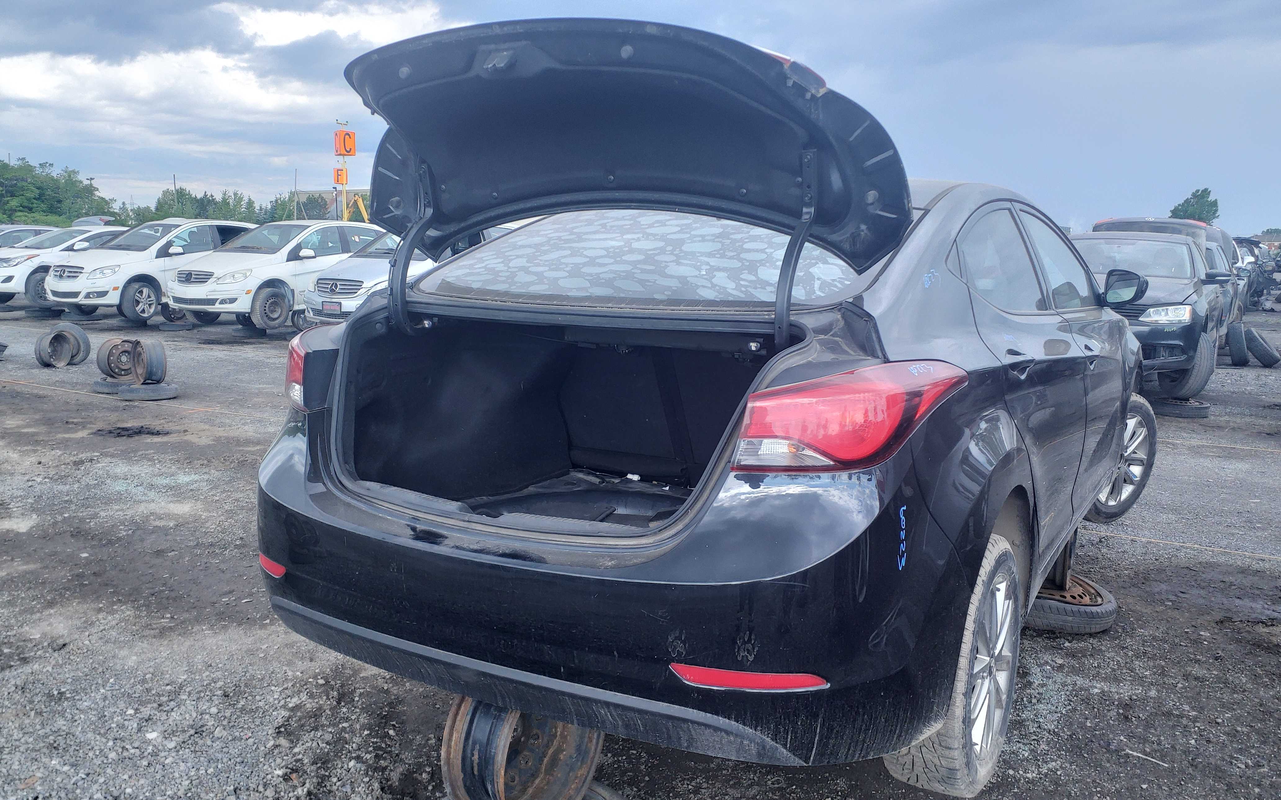 HYUNDAI ELANTRA 2014