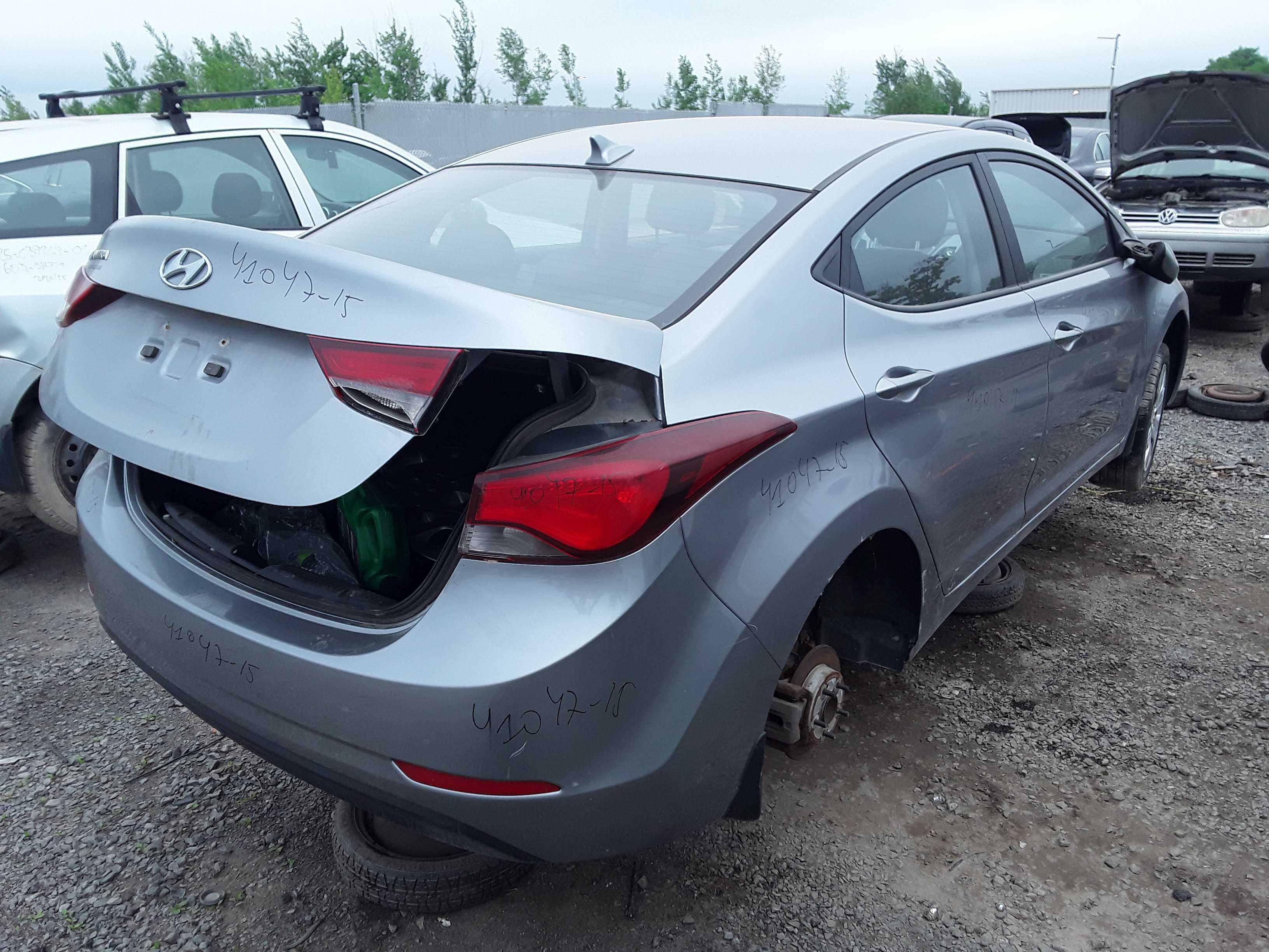HYUNDAI ELANTRA 2015