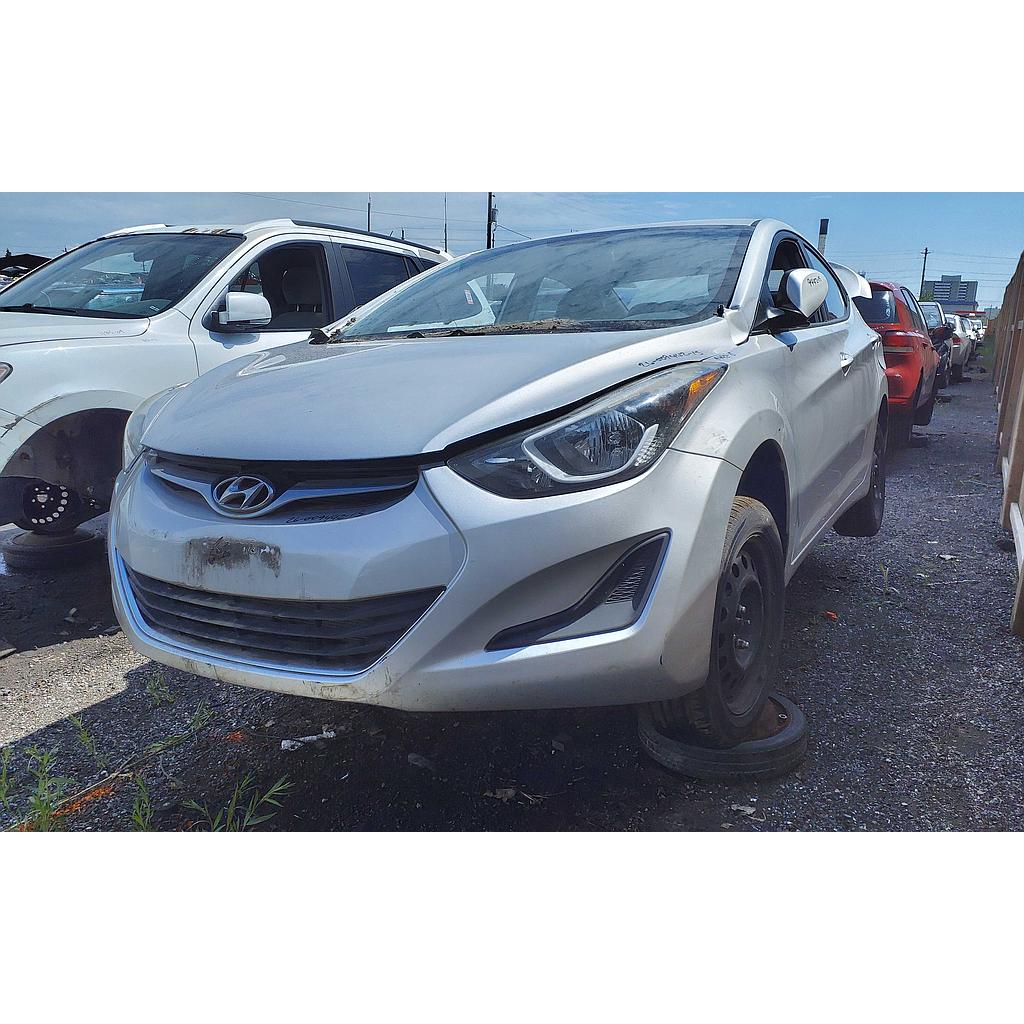 HYUNDAI ELANTRA 2015
