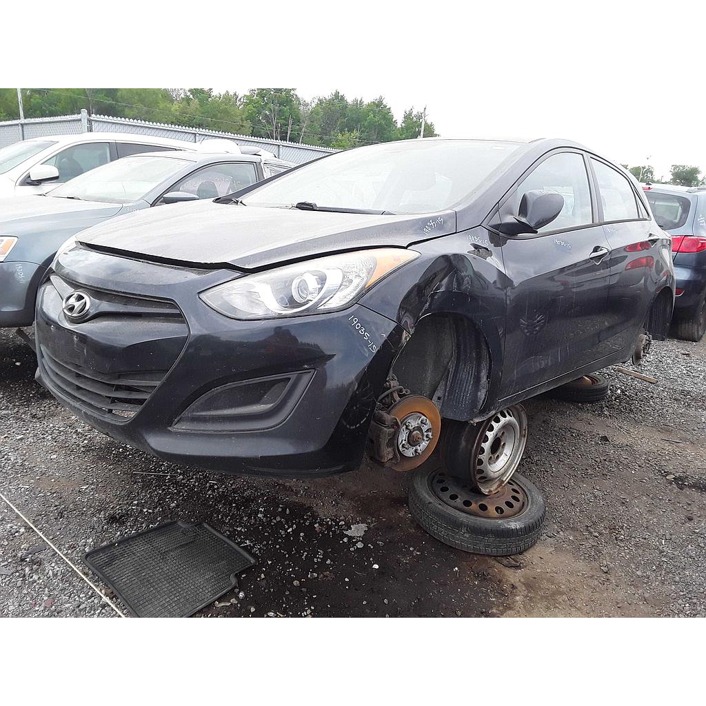 HYUNDAI ELANTRA 2015