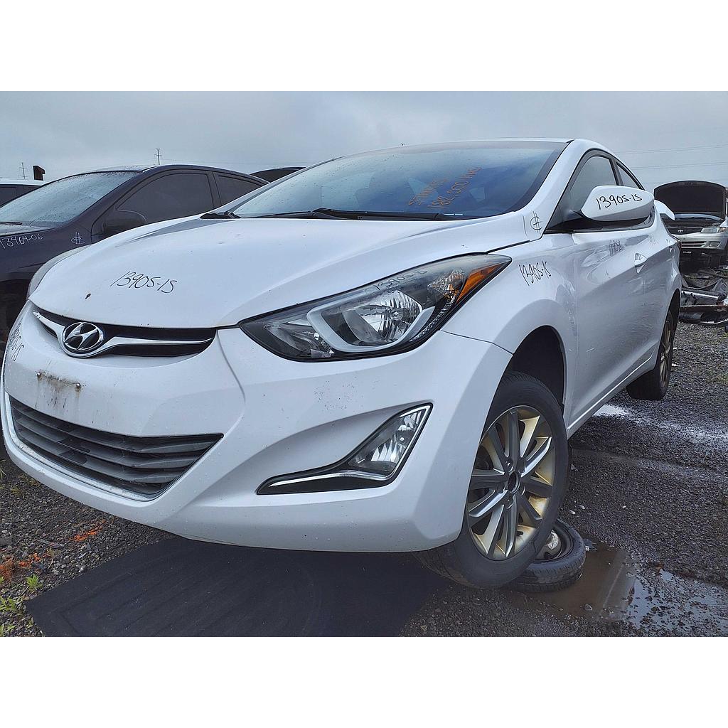HYUNDAI ELANTRA 2015