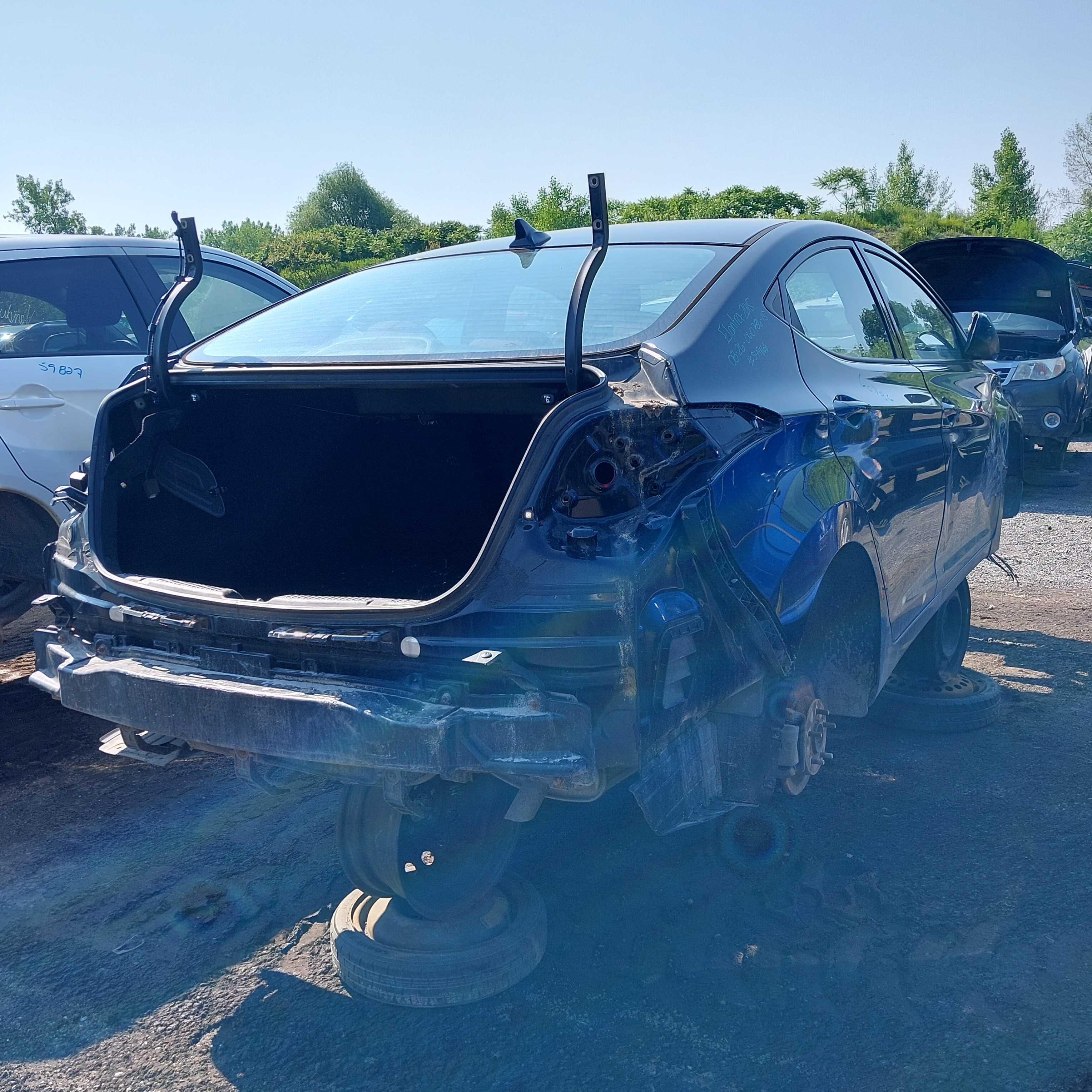 HYUNDAI ELANTRA 2015