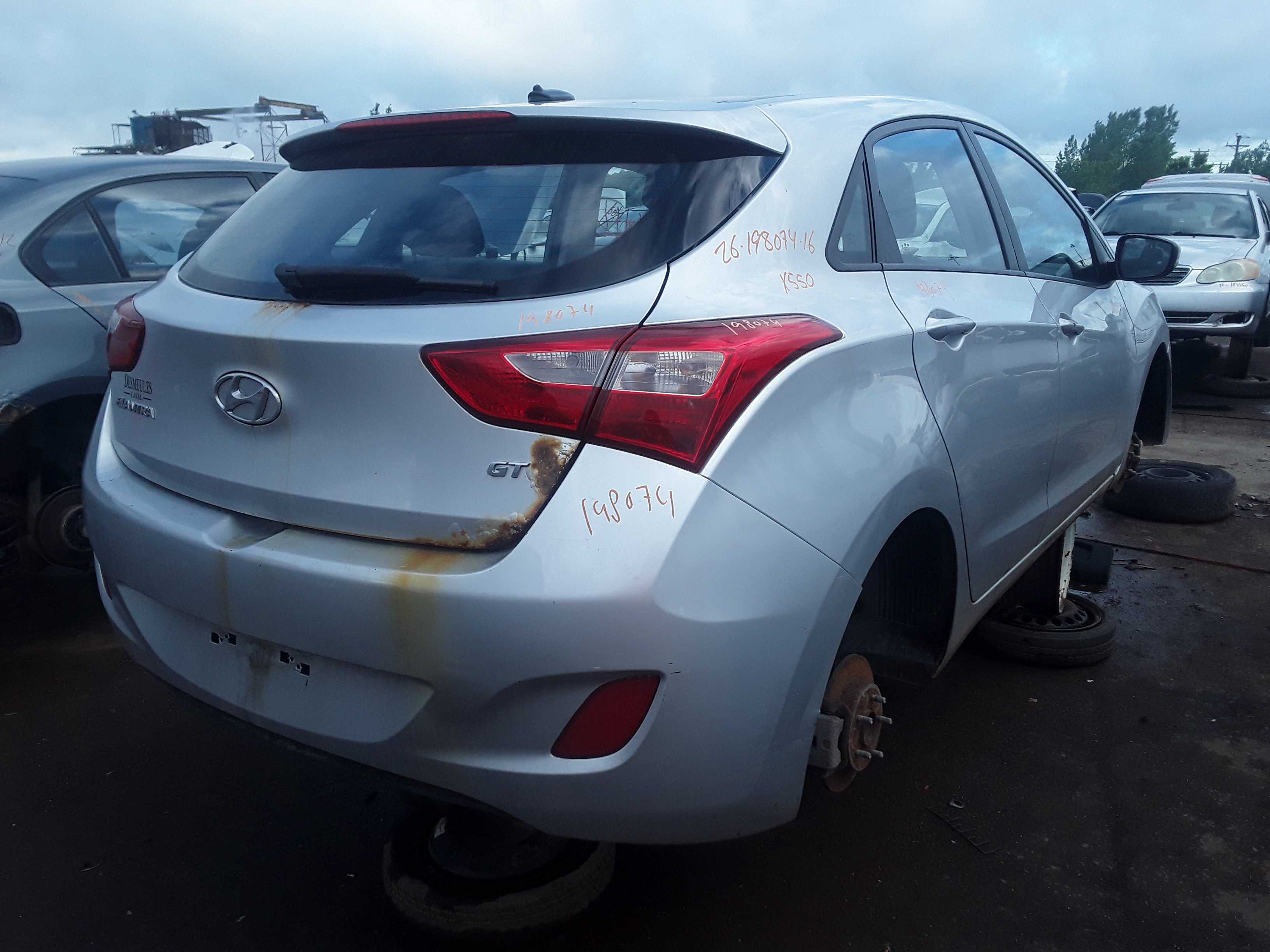 HYUNDAI ELANTRA 2016