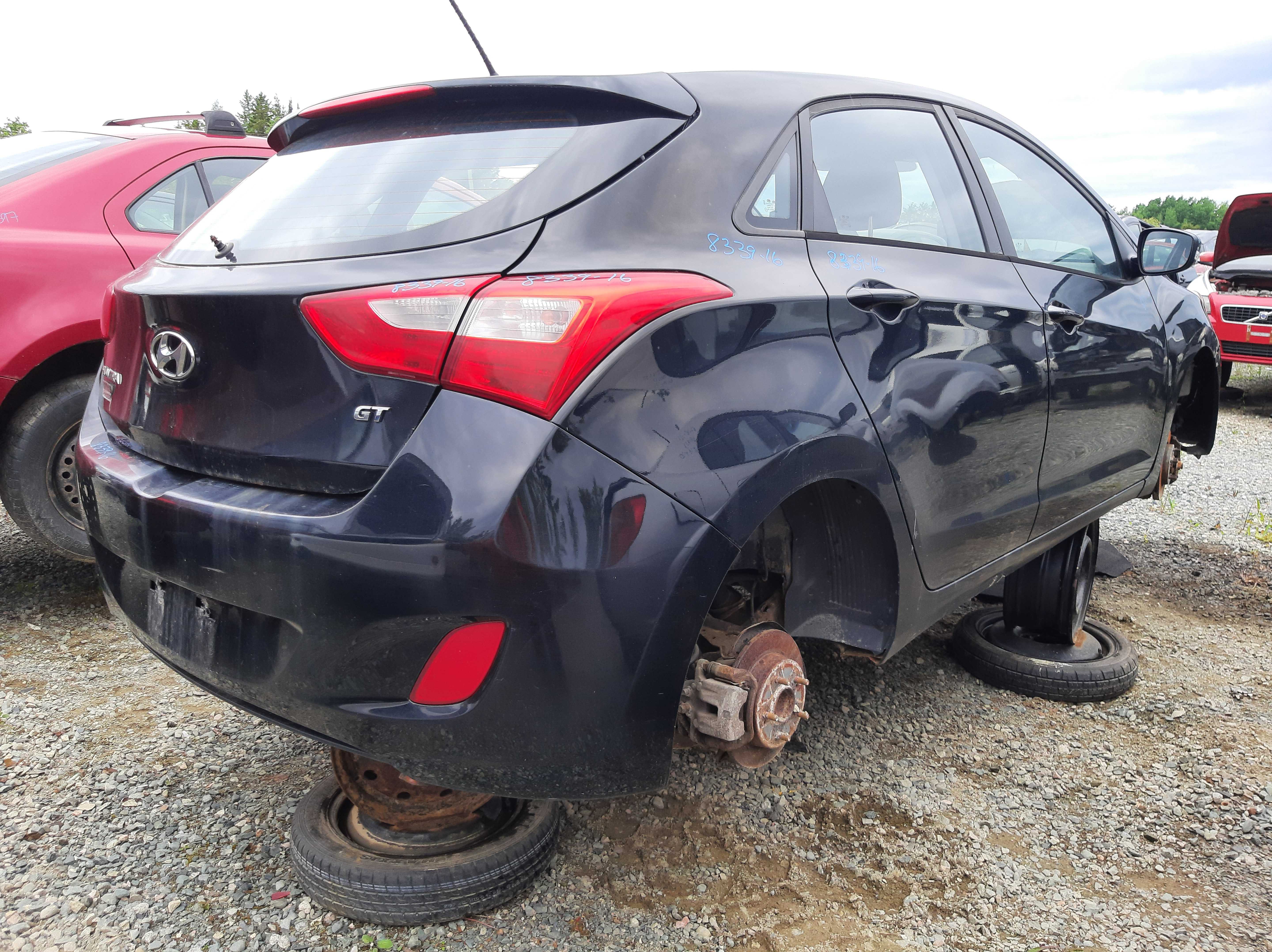HYUNDAI ELANTRA 2016