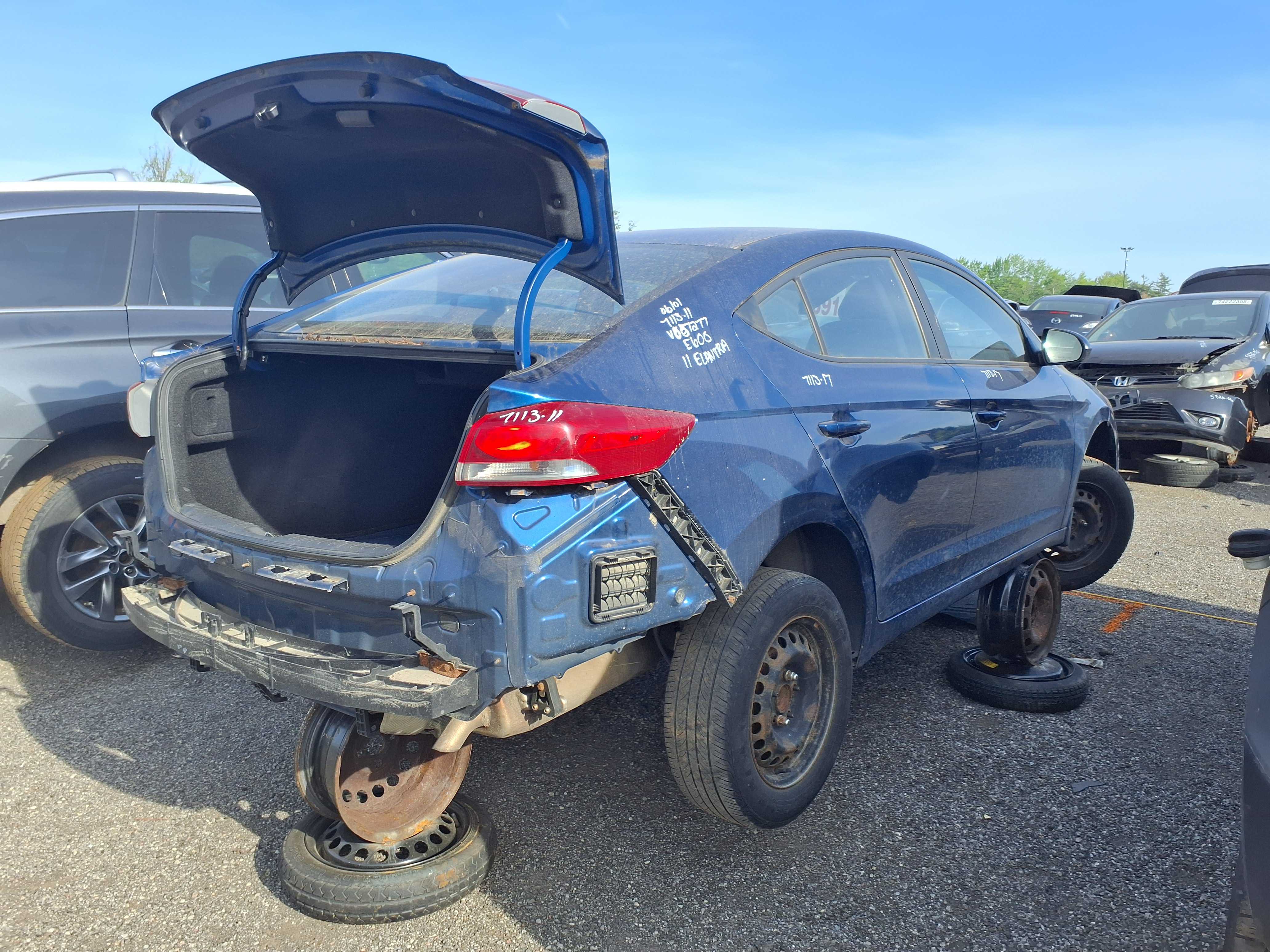 HYUNDAI ELANTRA 2017