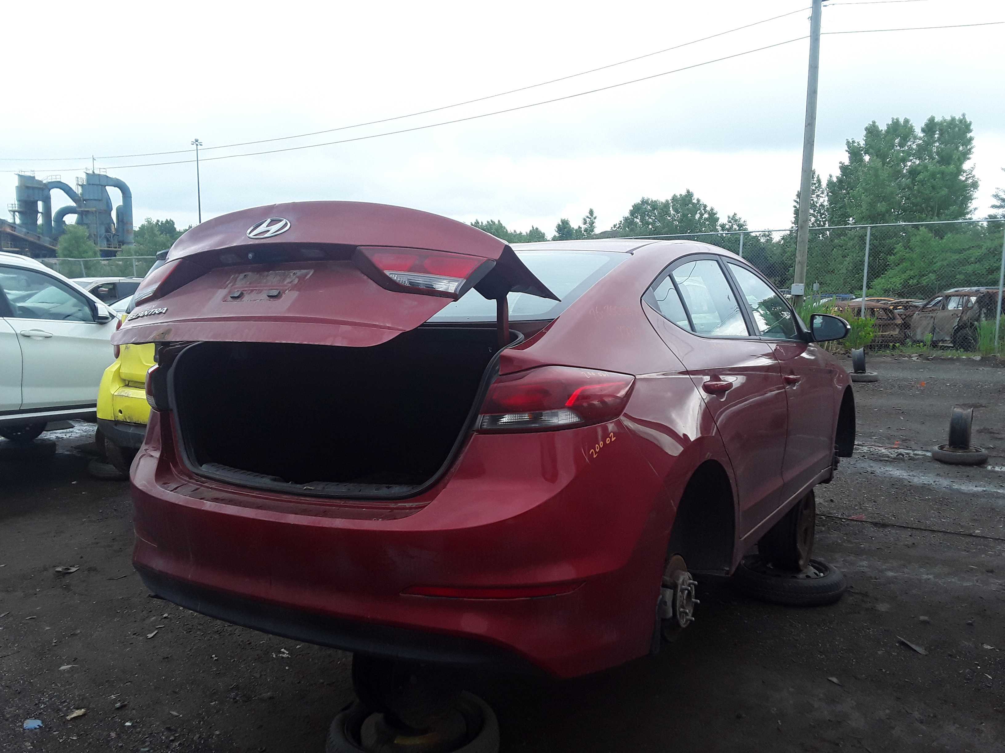 HYUNDAI ELANTRA 2017
