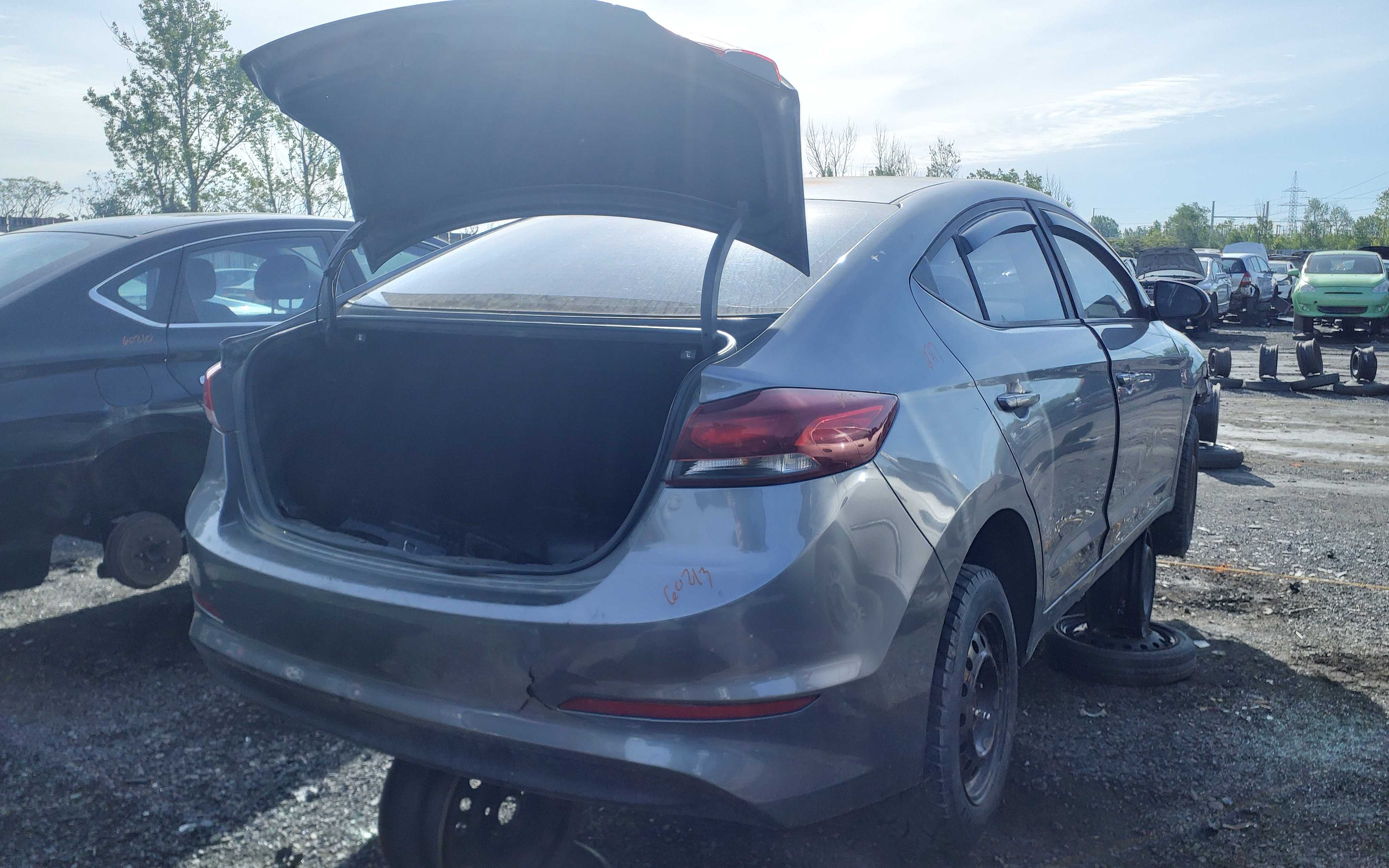 HYUNDAI ELANTRA 2018