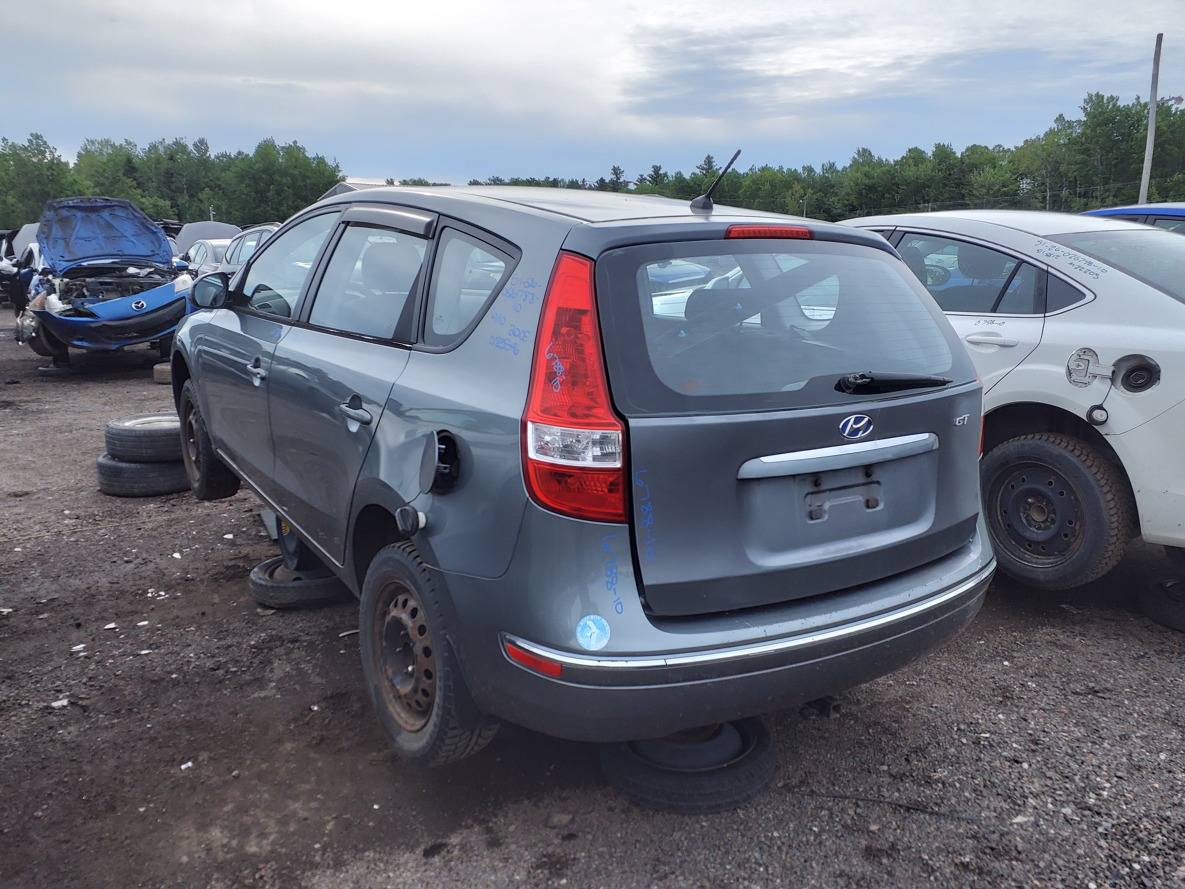 HYUNDAI ELANTRA TOURING 2010