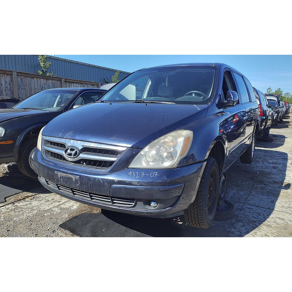 HYUNDAI ENTOURAGE 2007