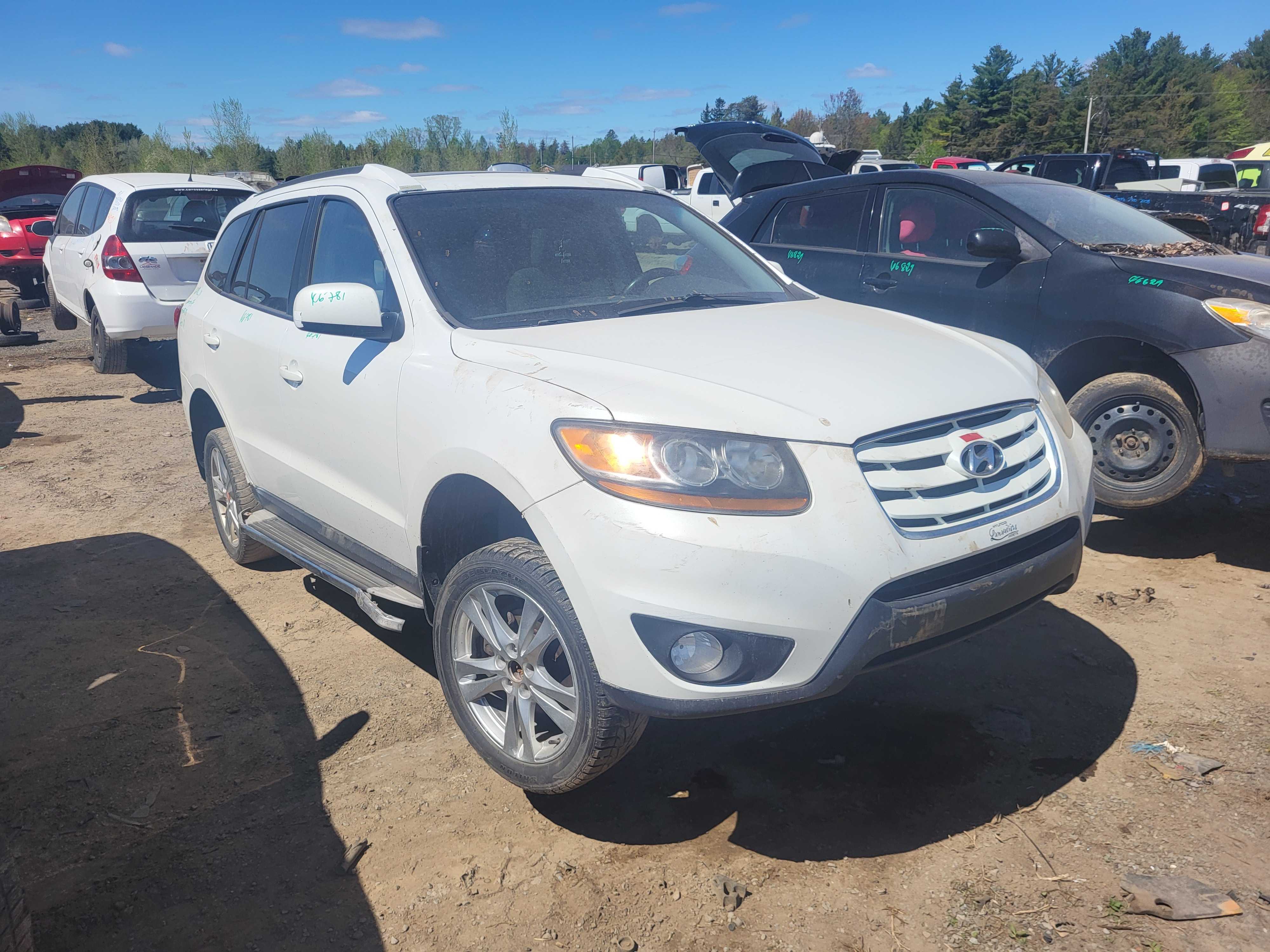 HYUNDAI SANTA FE 2011