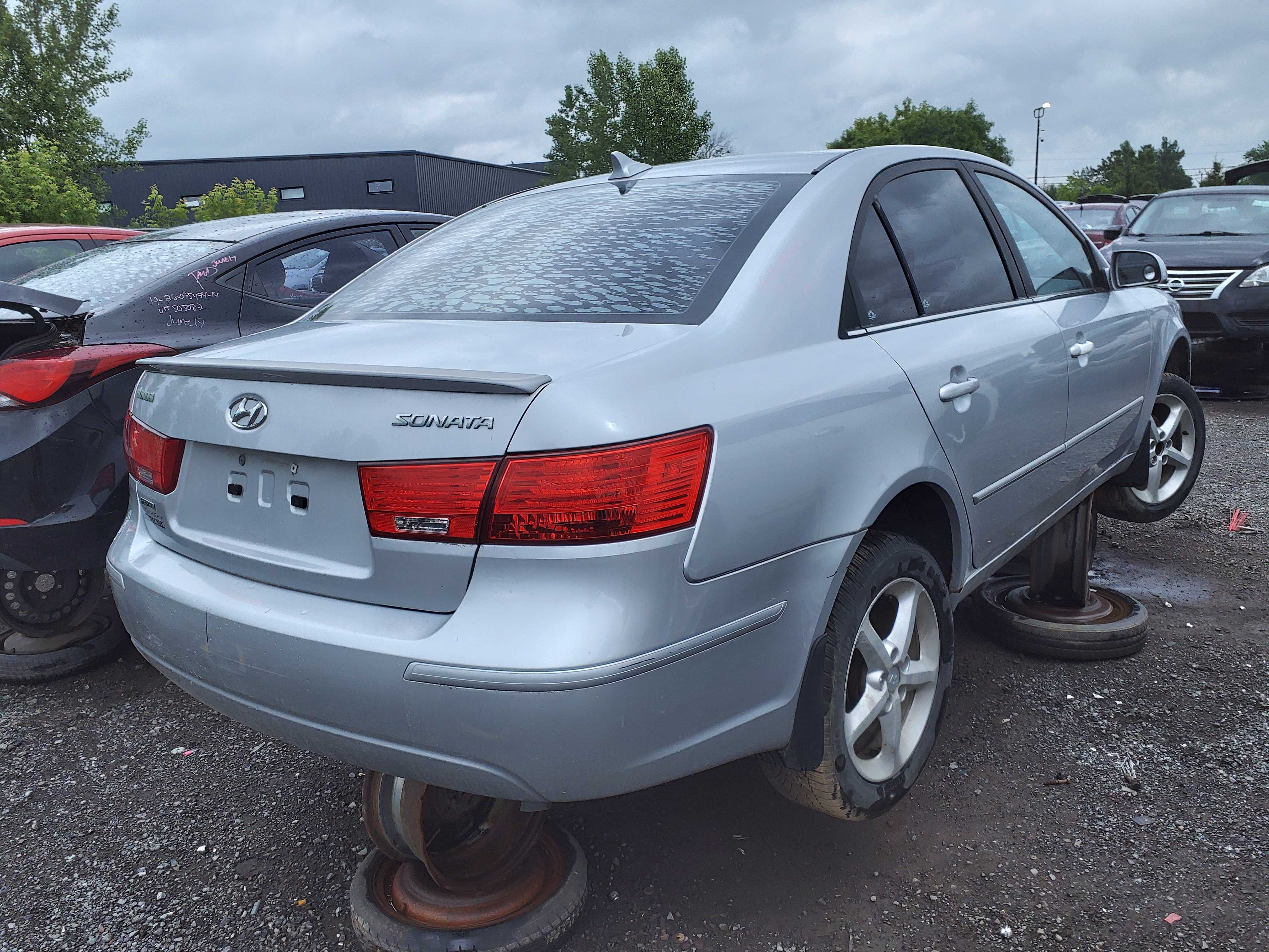 HYUNDAI SONATA 2010