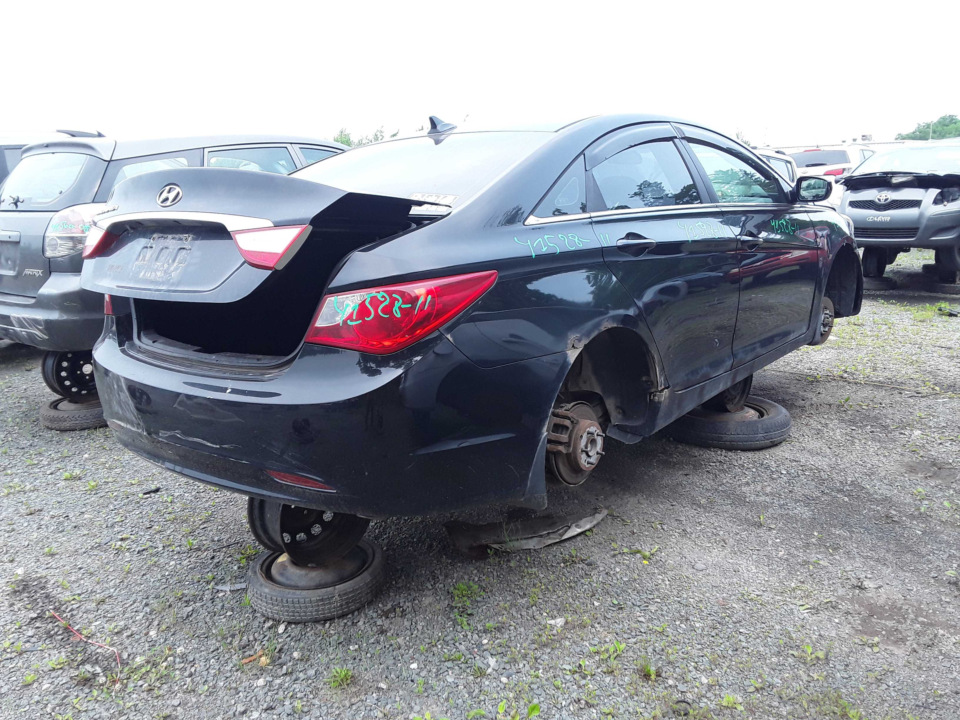 HYUNDAI SONATA 2011