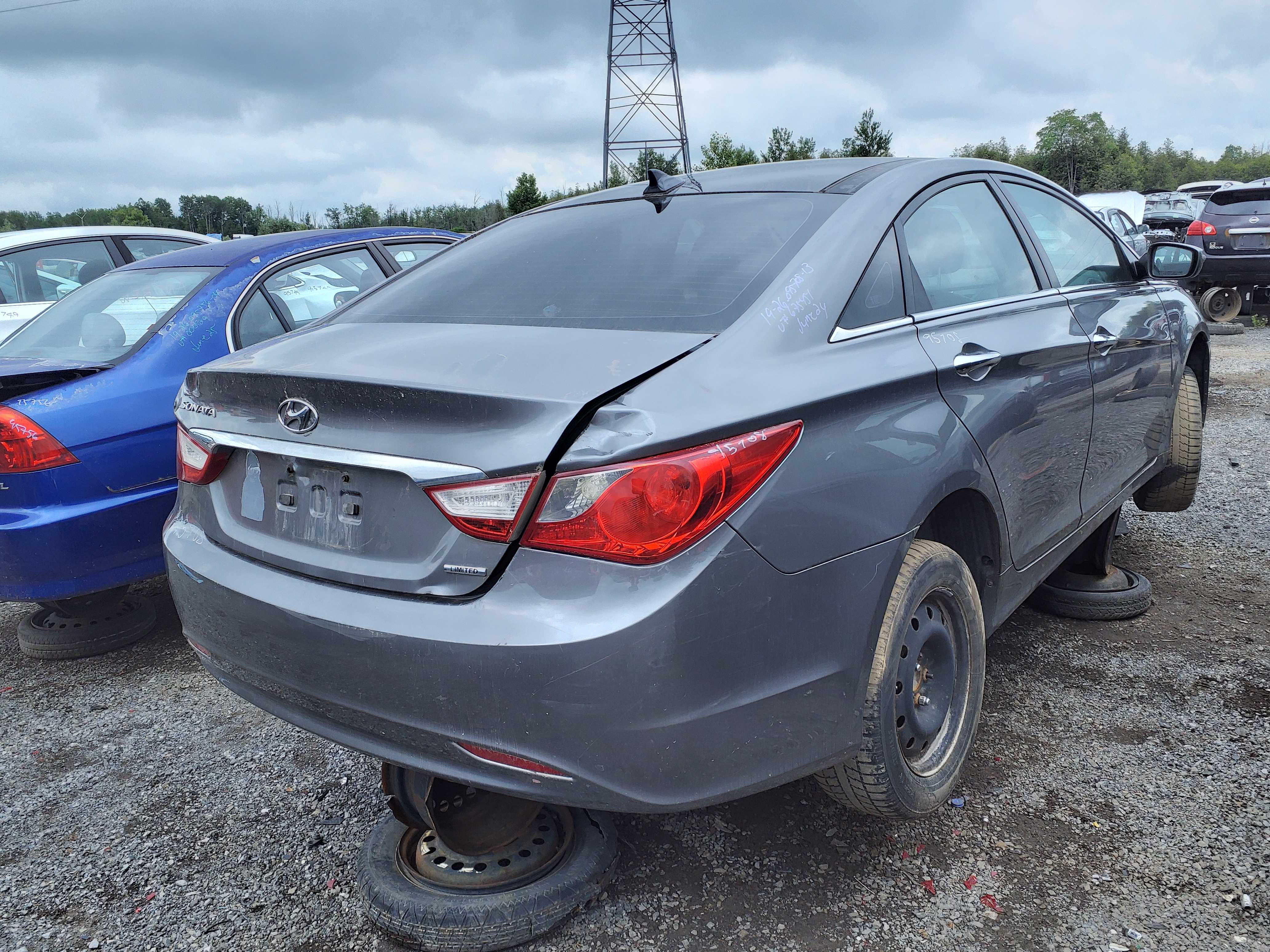 HYUNDAI SONATA 2013