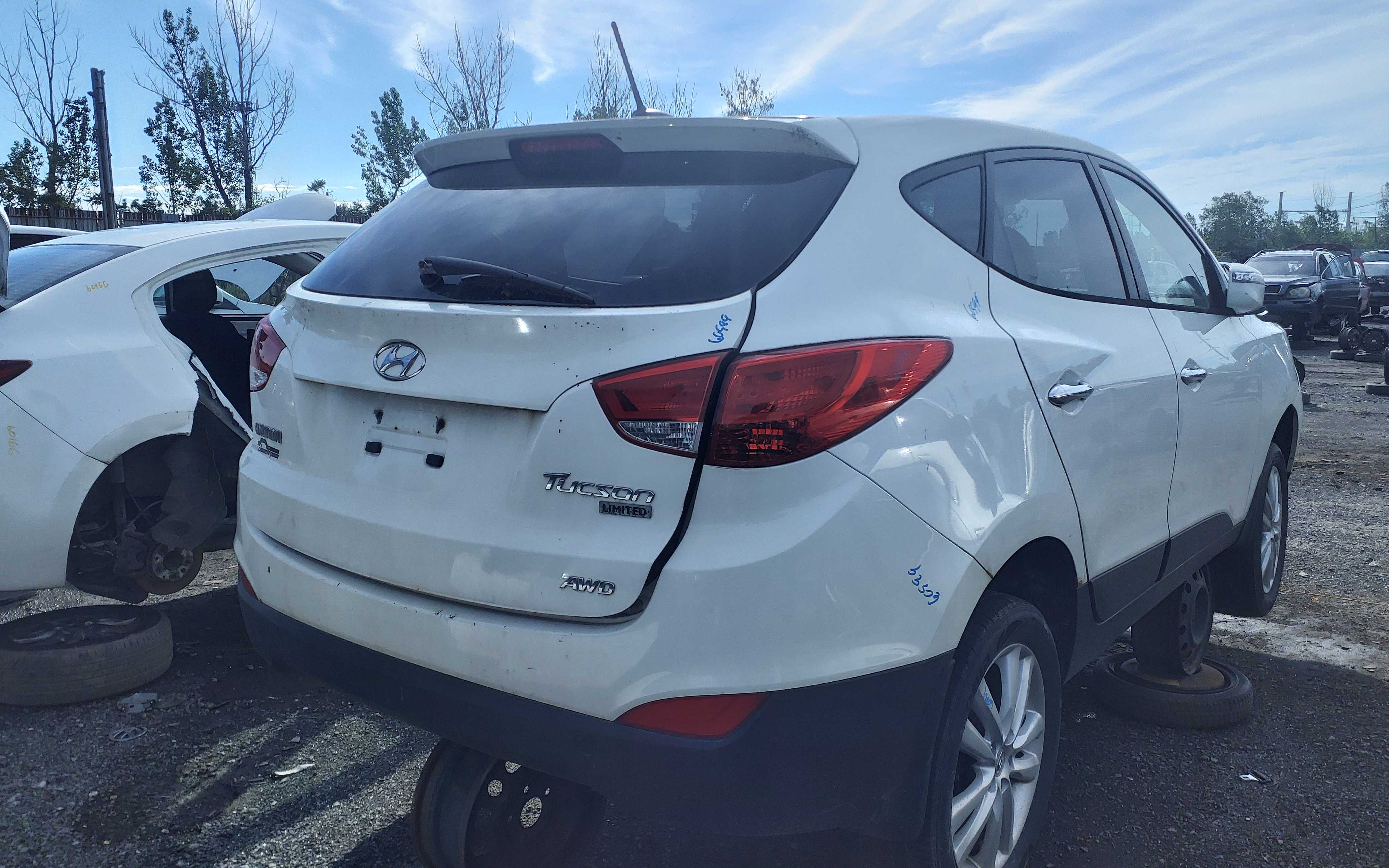 HYUNDAI TUCSON 2011