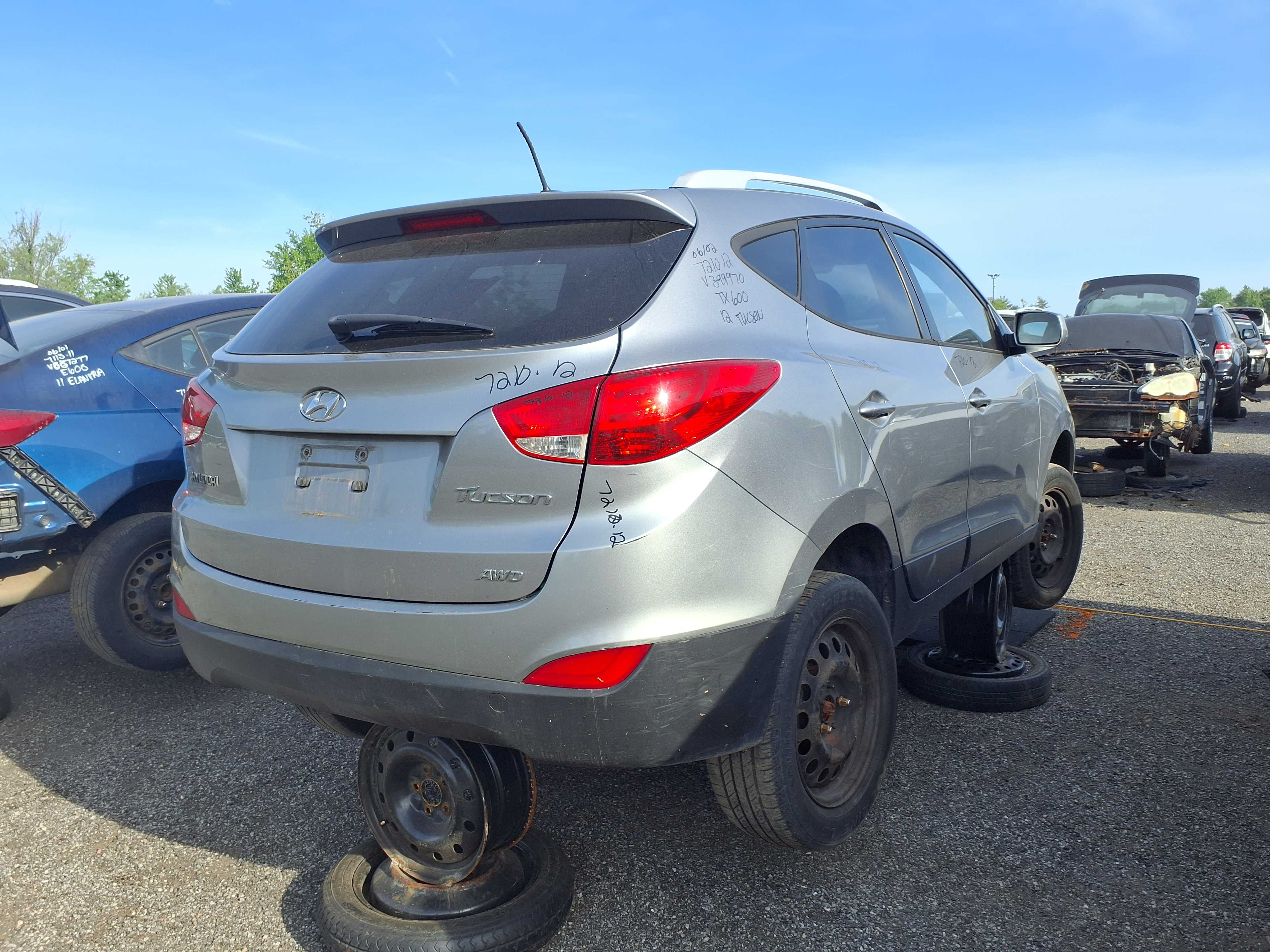 HYUNDAI TUCSON 2012