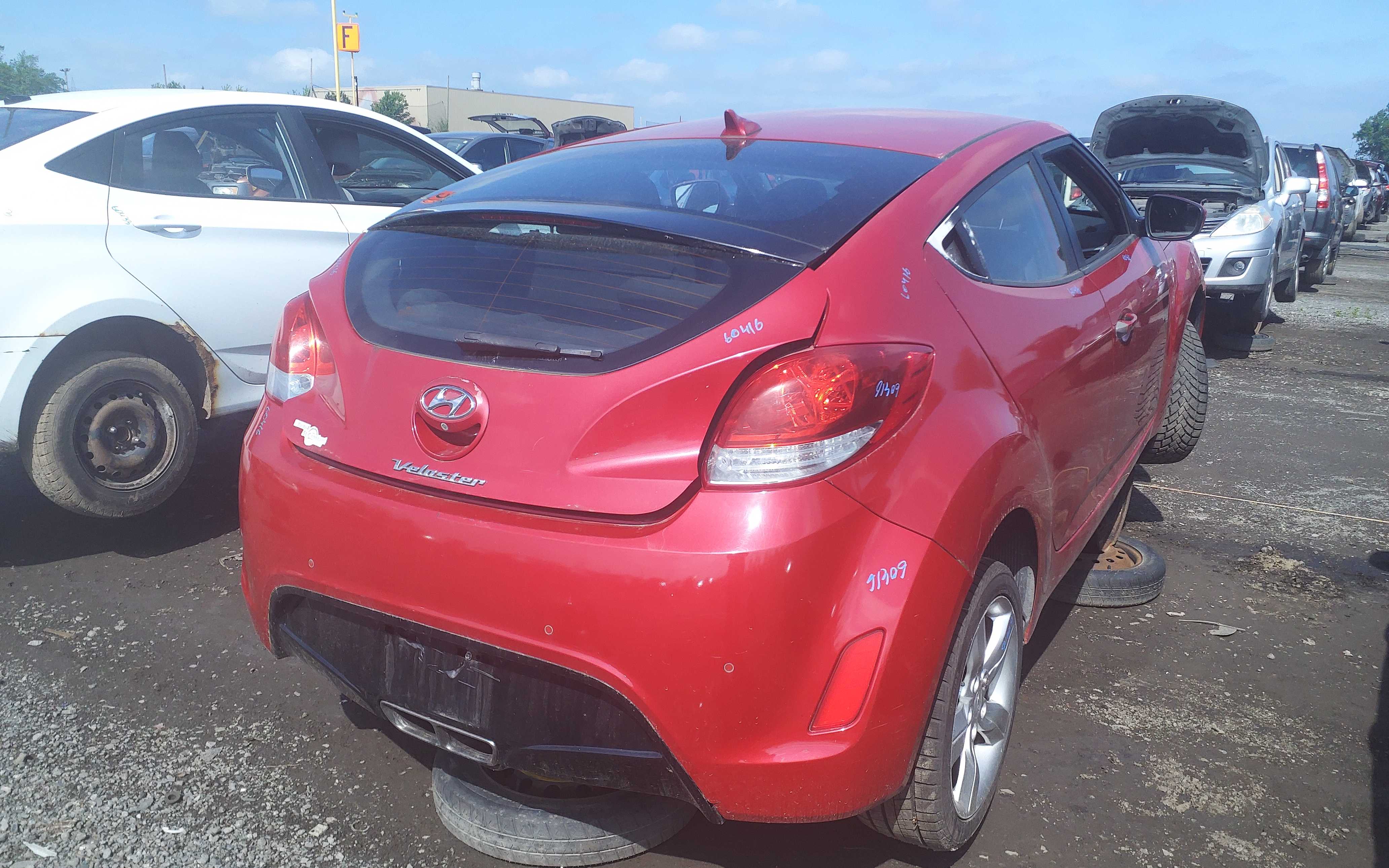 HYUNDAI VELOSTER 2012