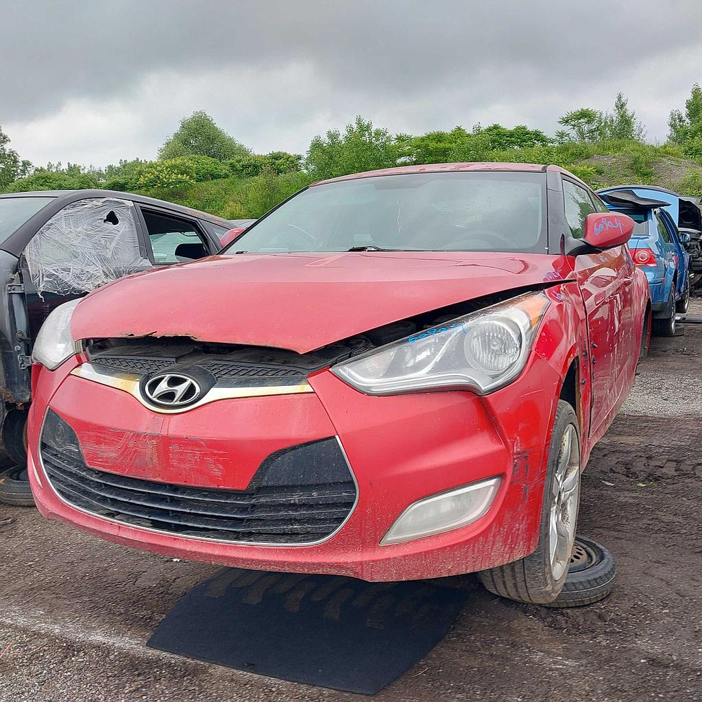 HYUNDAI VELOSTER 2013