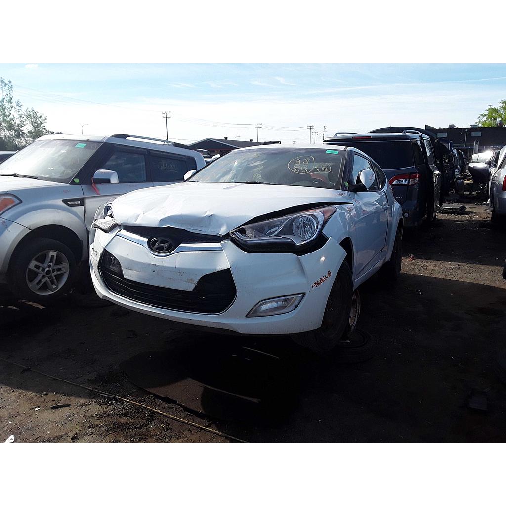 HYUNDAI VELOSTER 2016