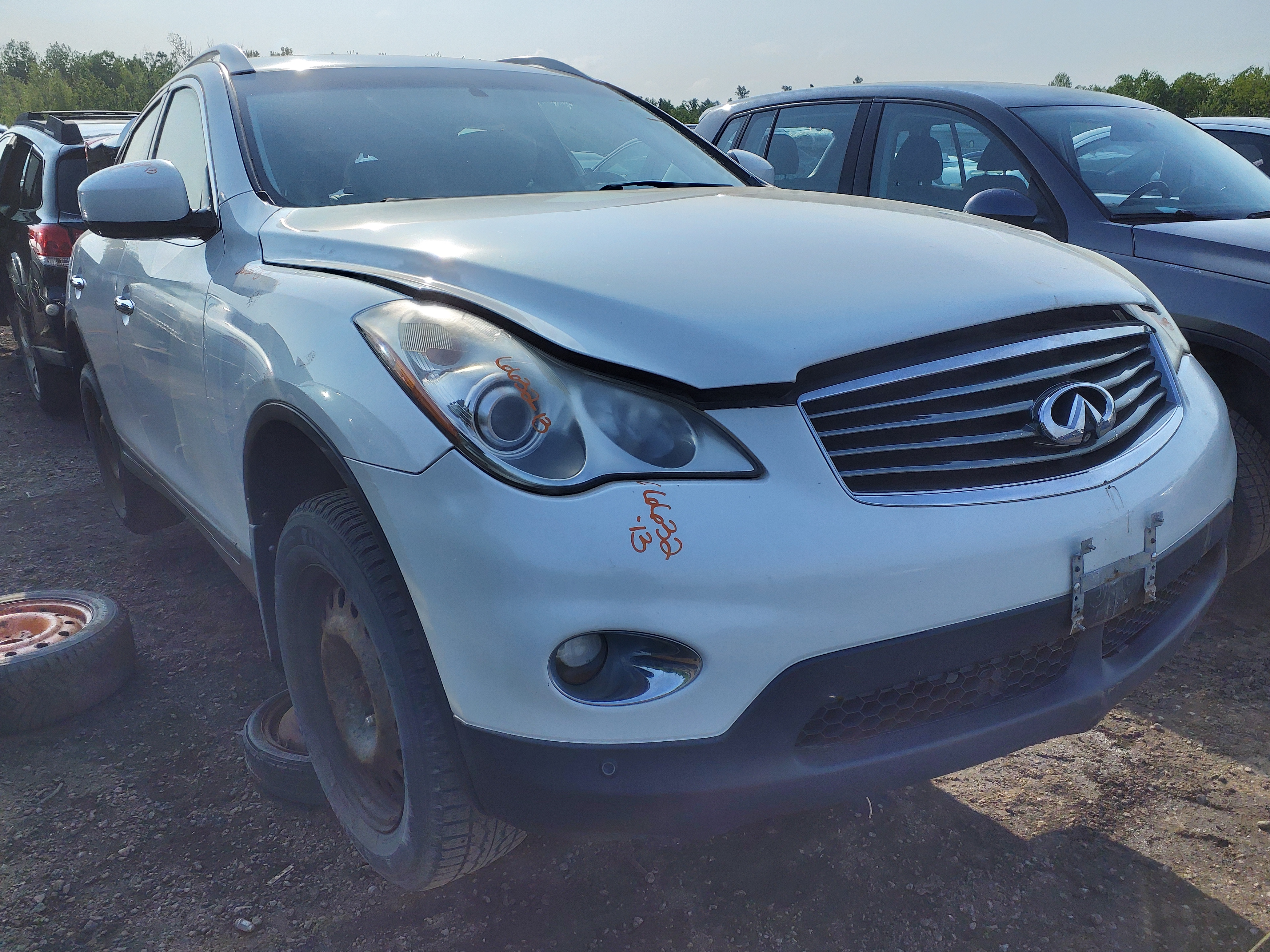 INFINITI EX37 2013