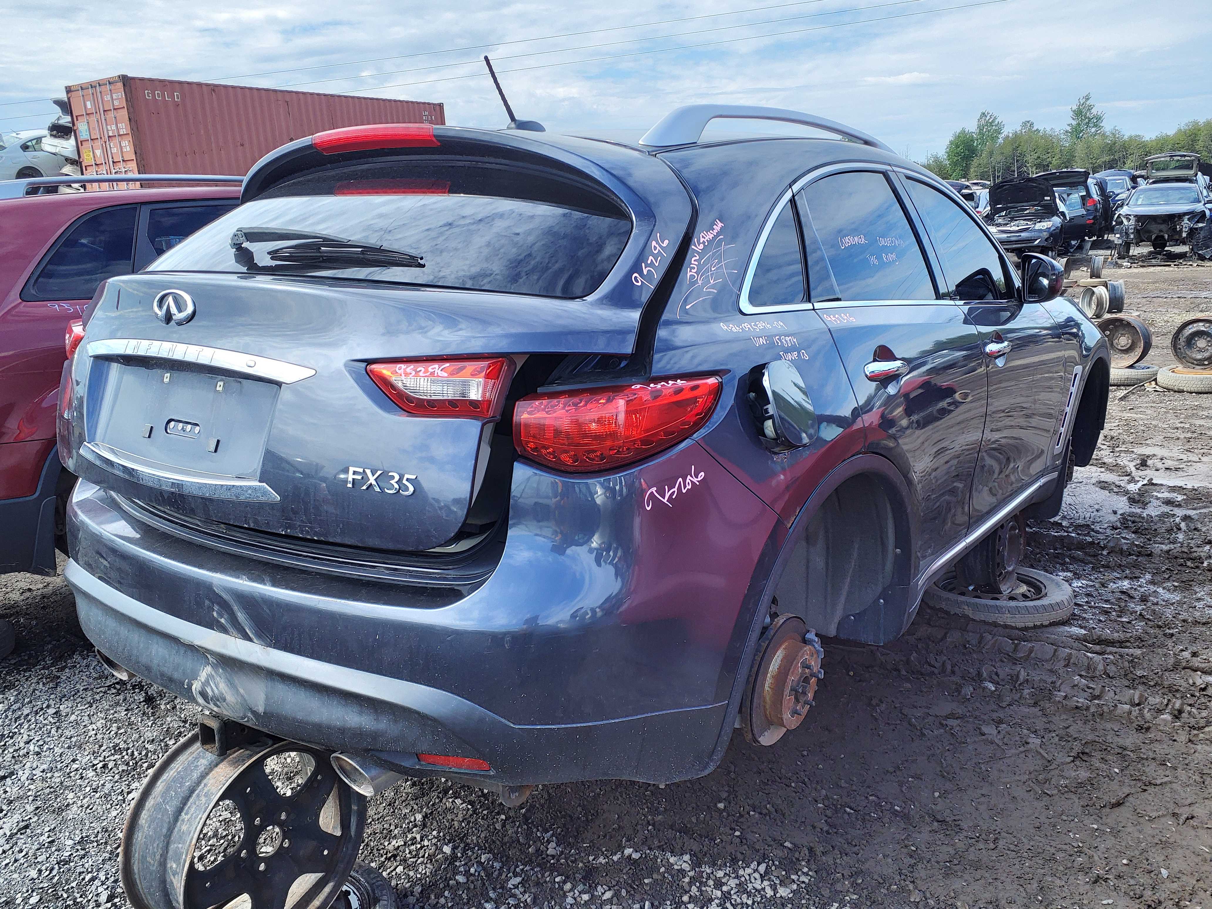 INFINITI FX35 2009