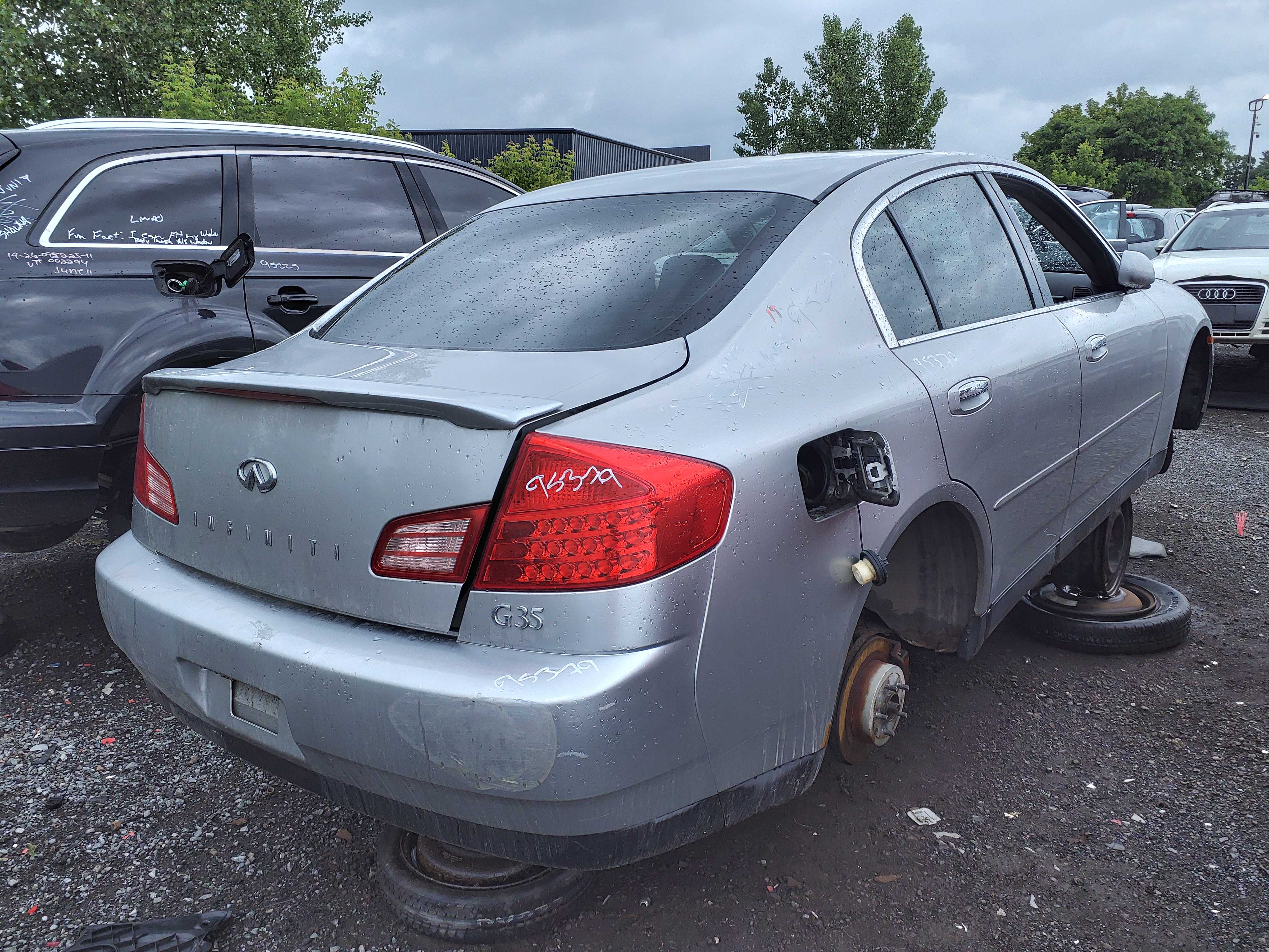 INFINITI G35 SEDAN 2003