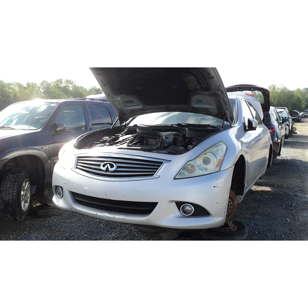 INFINITI G37 SEDAN 2011
