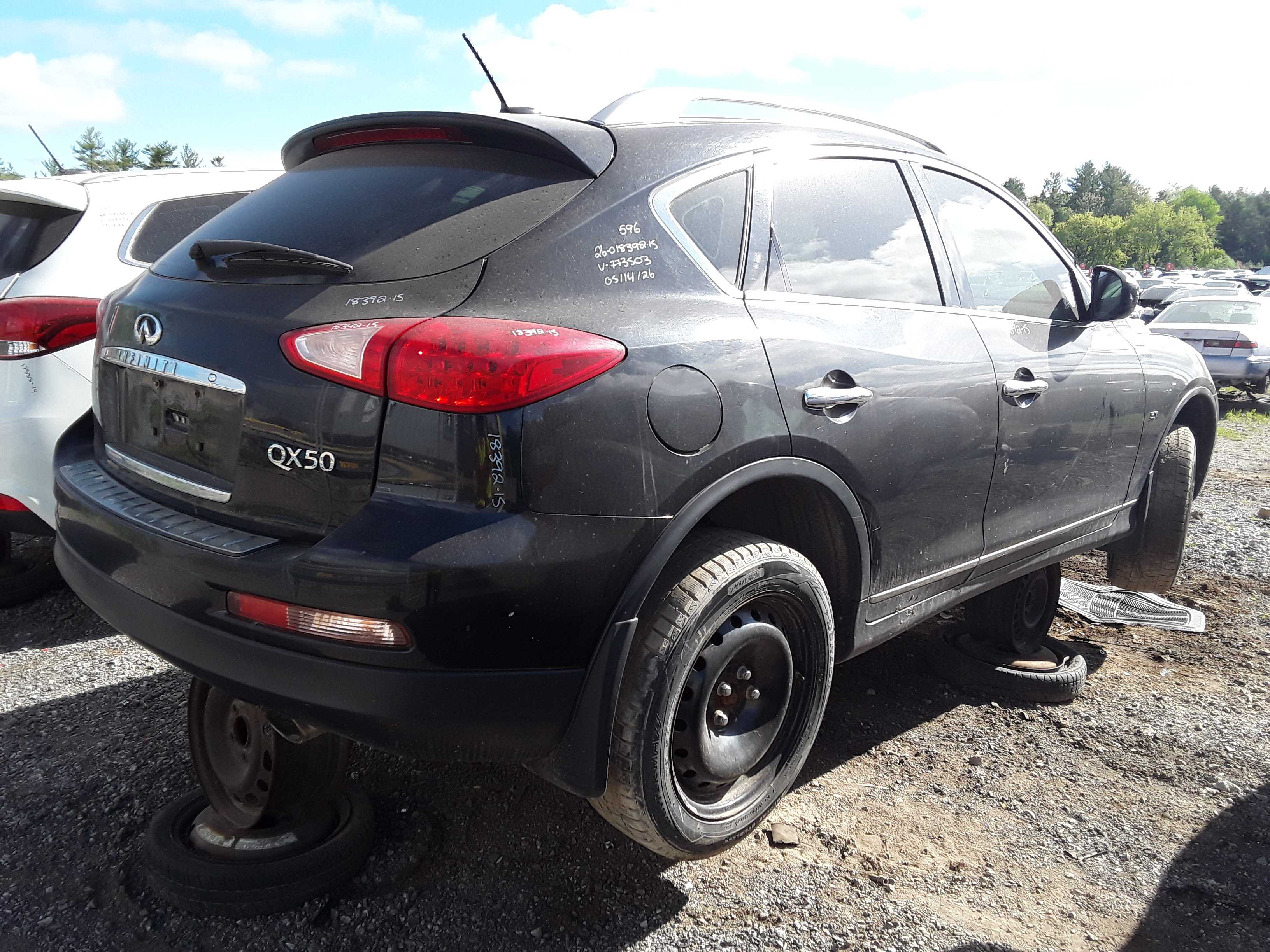 INFINITI QX50 2015