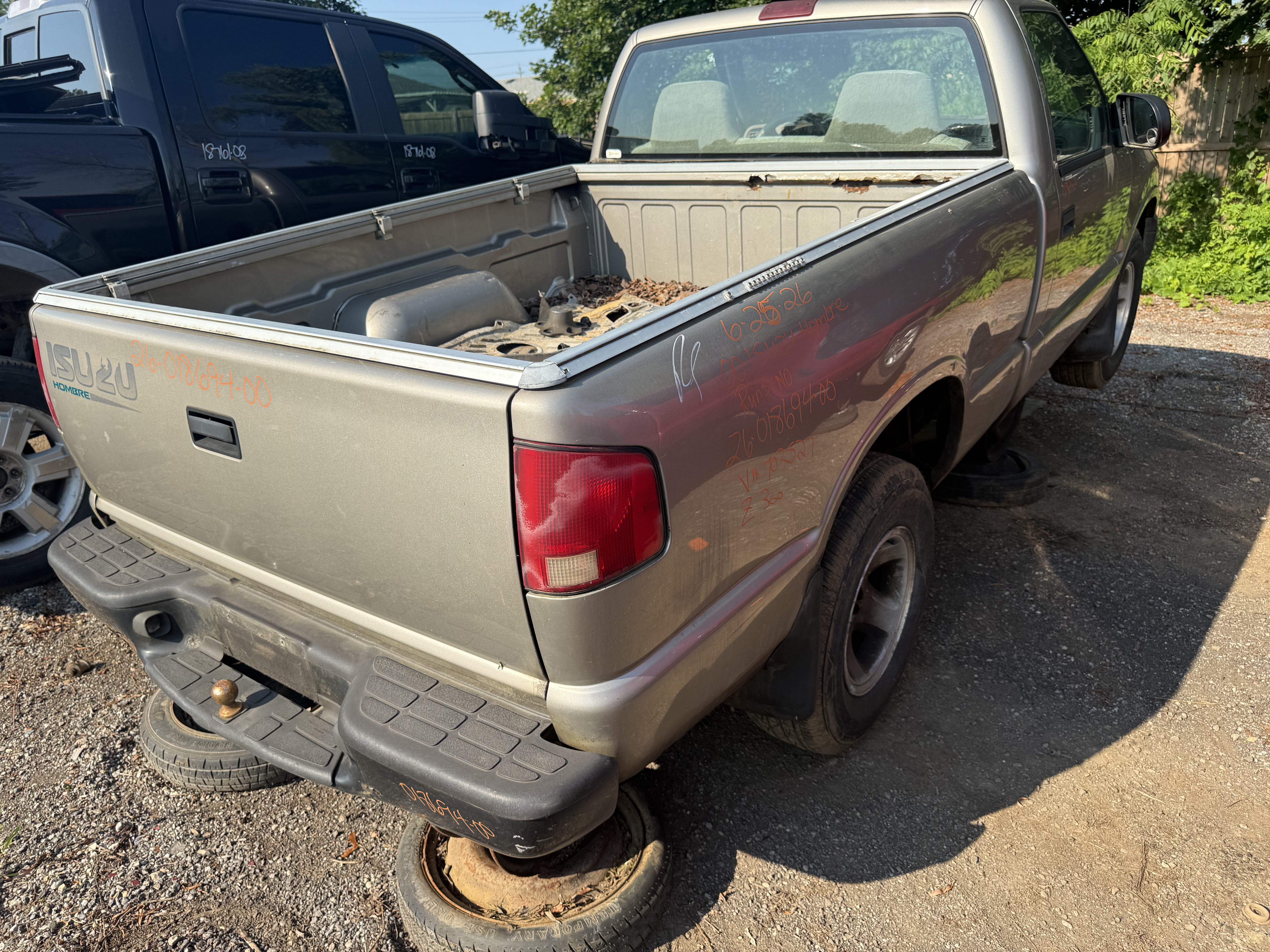 ISUZU HOMBRE 2000