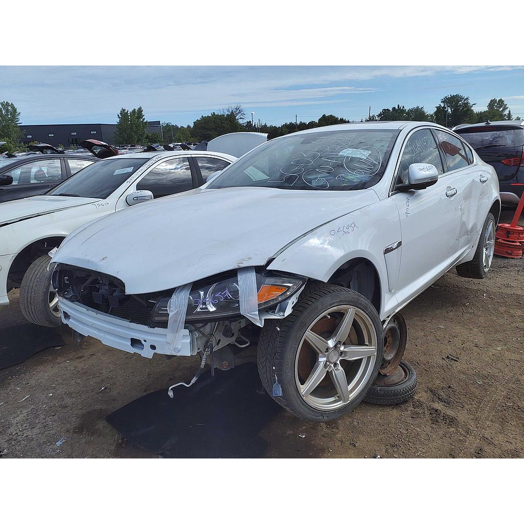 JAGUAR XF 2015