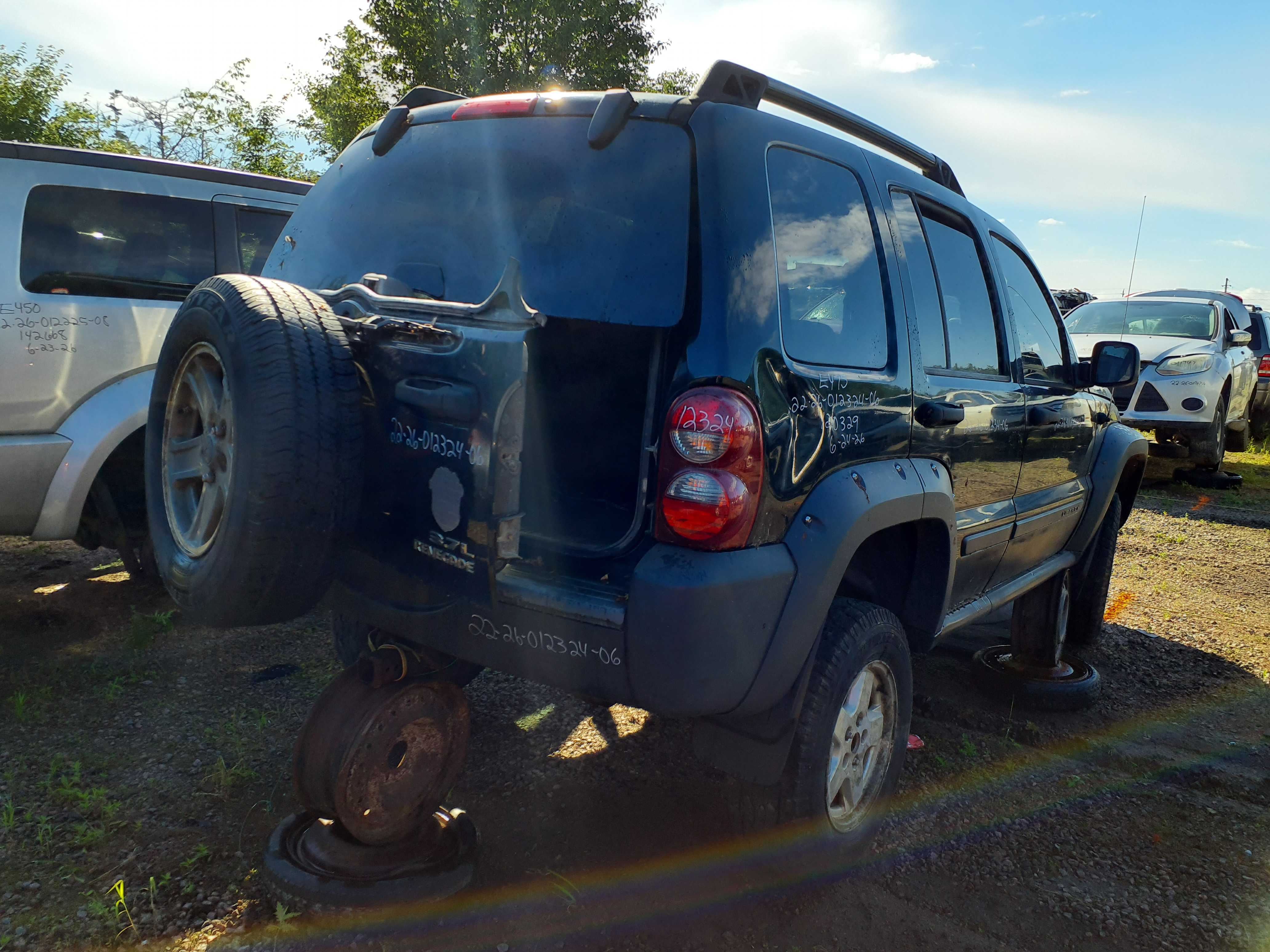 JEEP LIBERTY 2006