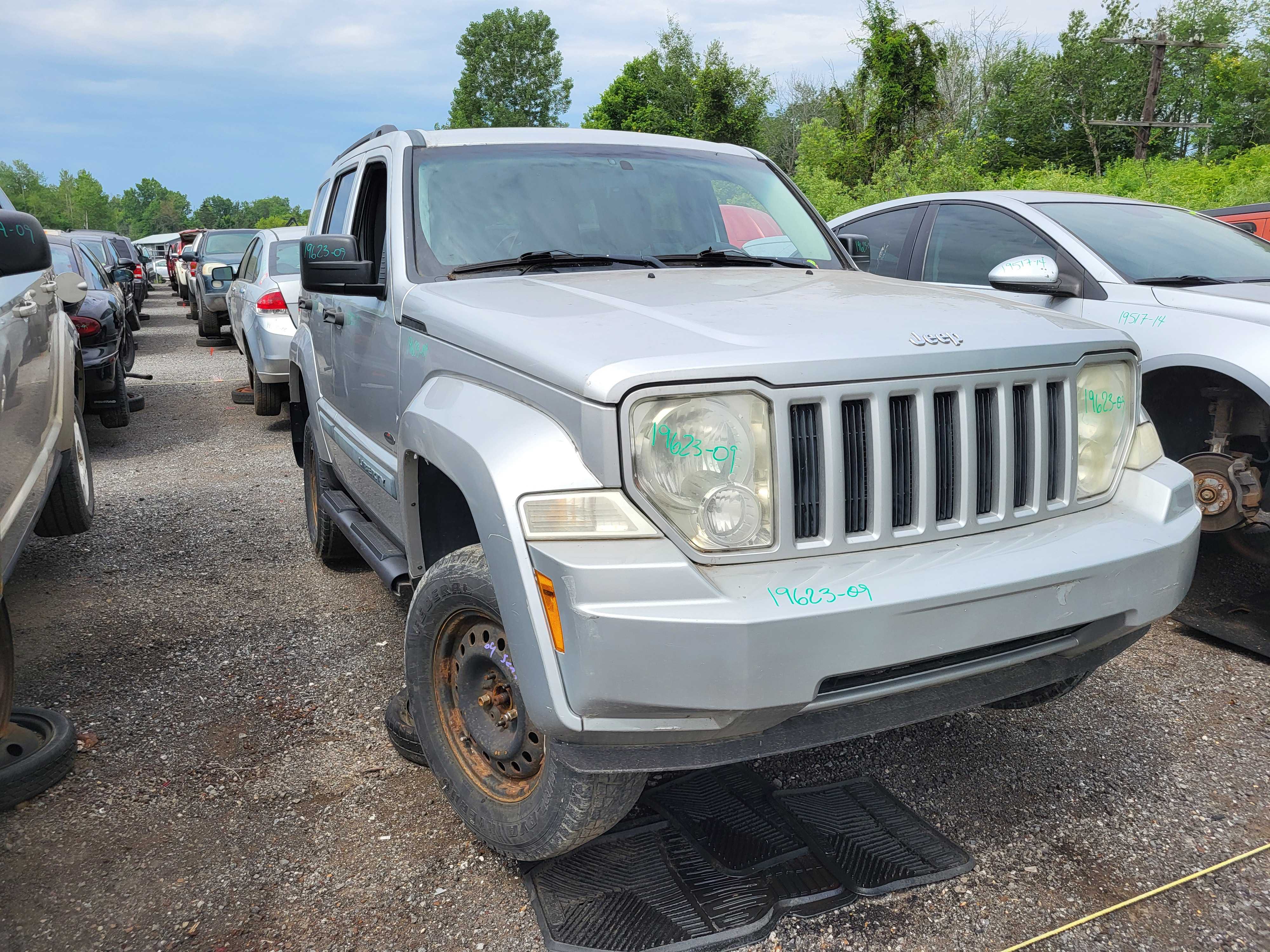 JEEP LIBERTY 2009
