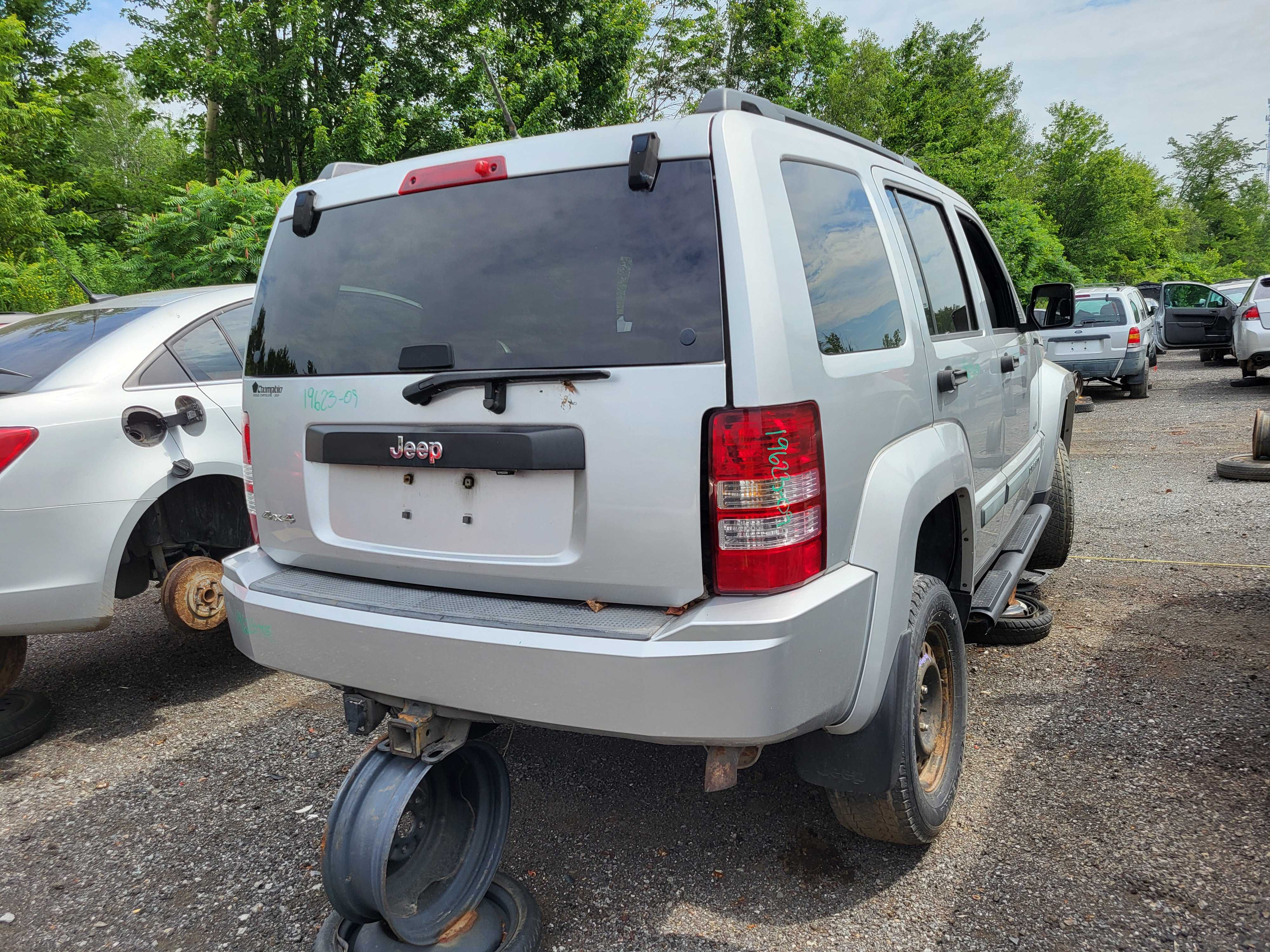 JEEP LIBERTY 2009