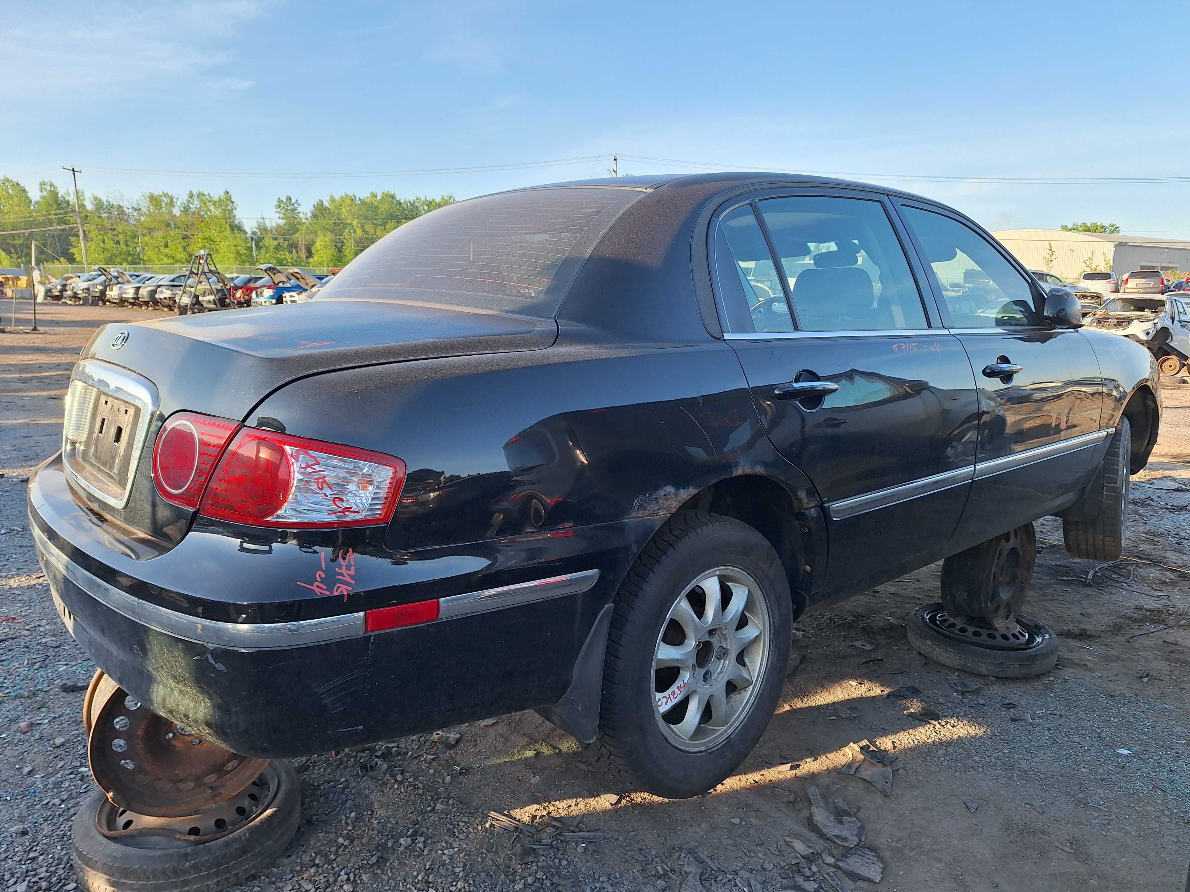 KIA AMANTI 2004