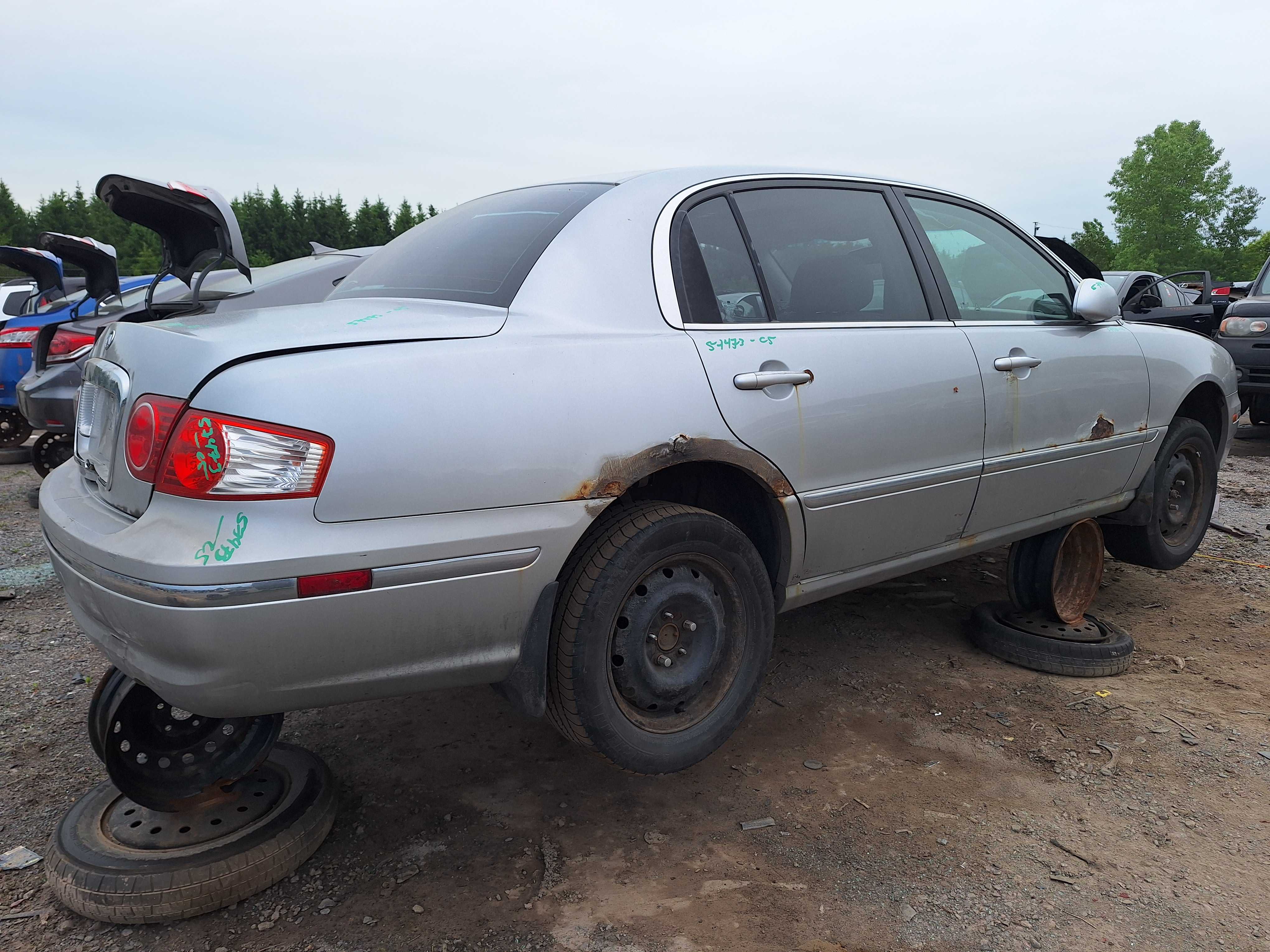 KIA AMANTI 2005