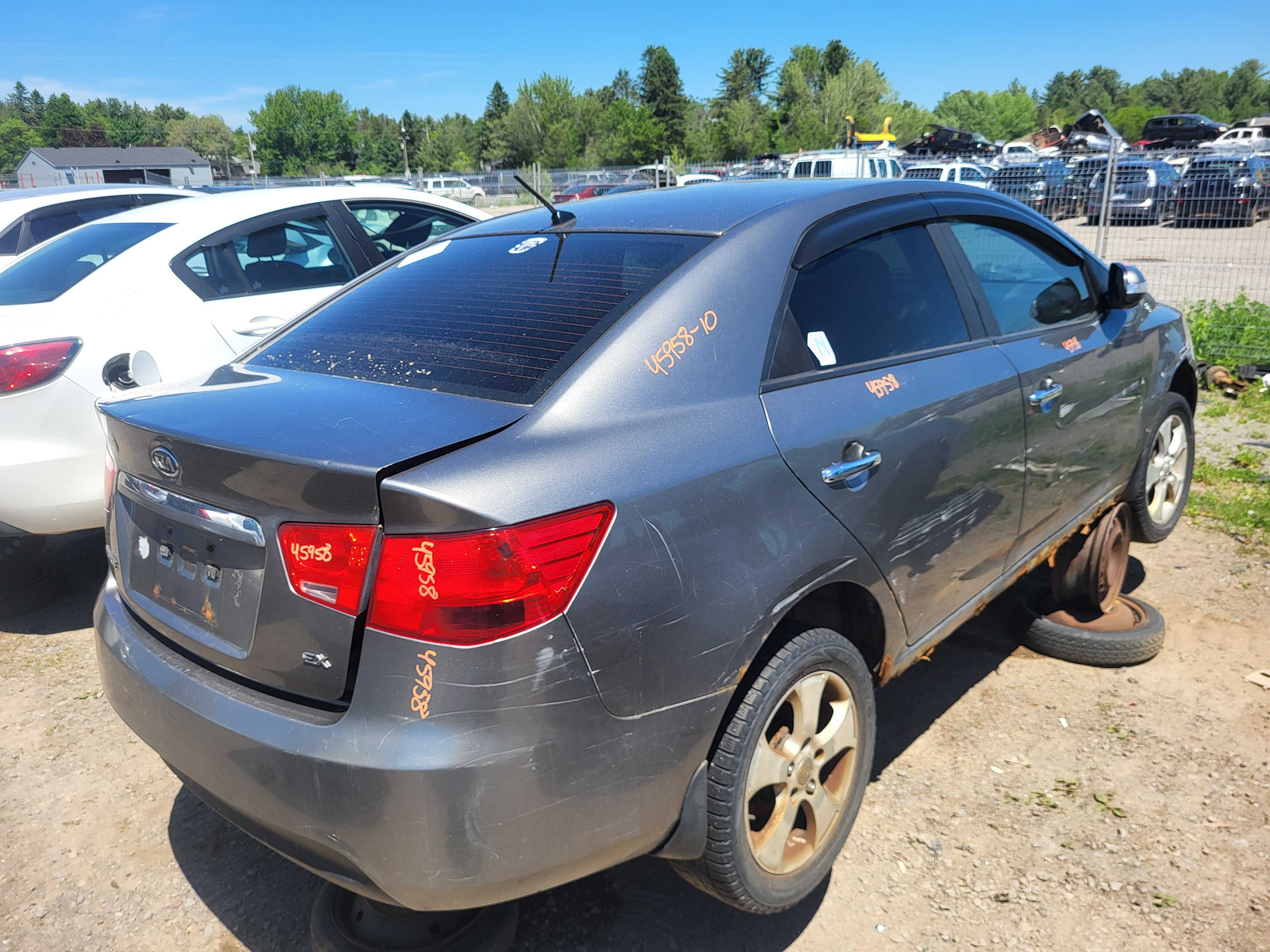 KIA FORTE 2010