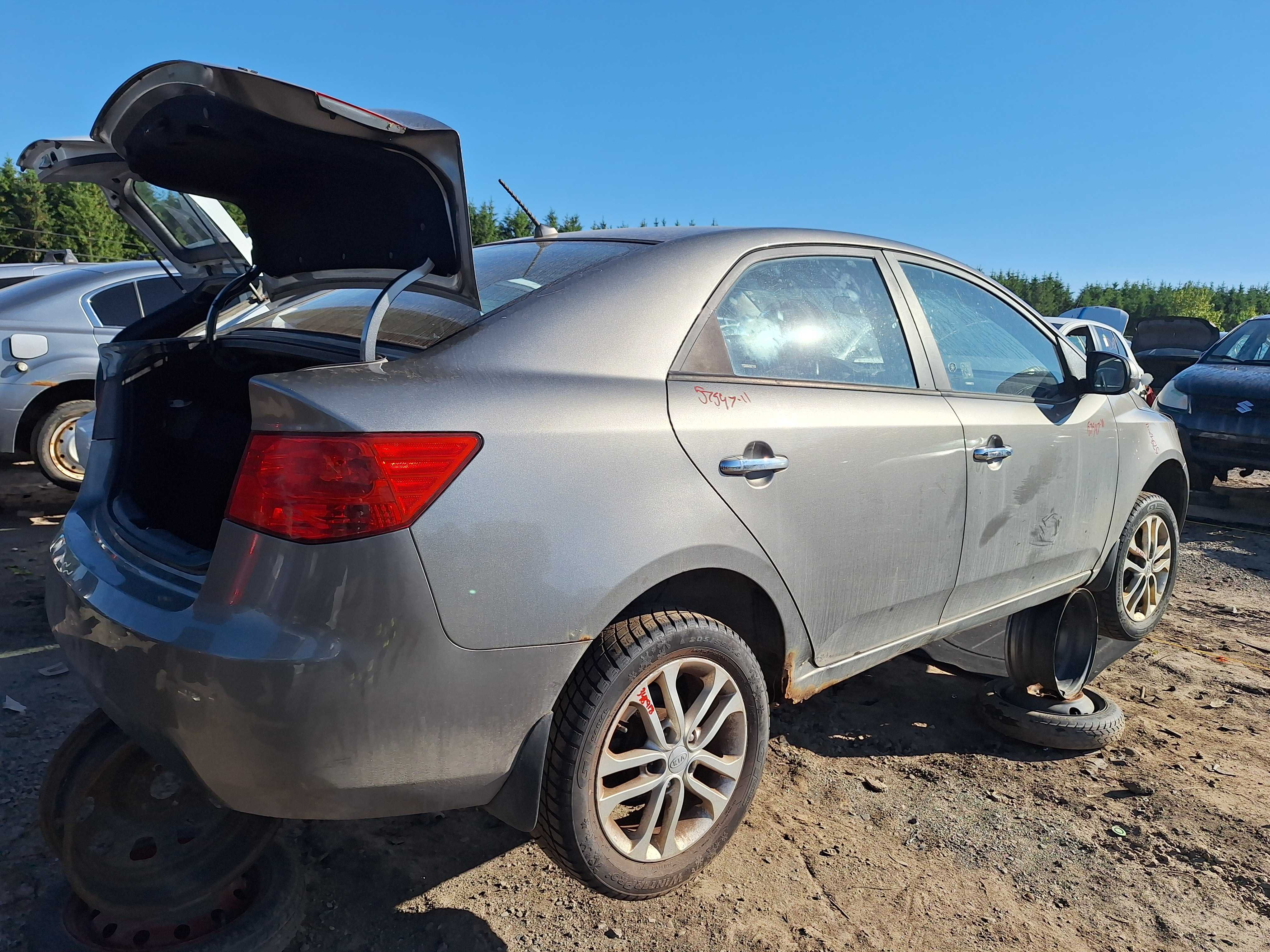 KIA FORTE 2011
