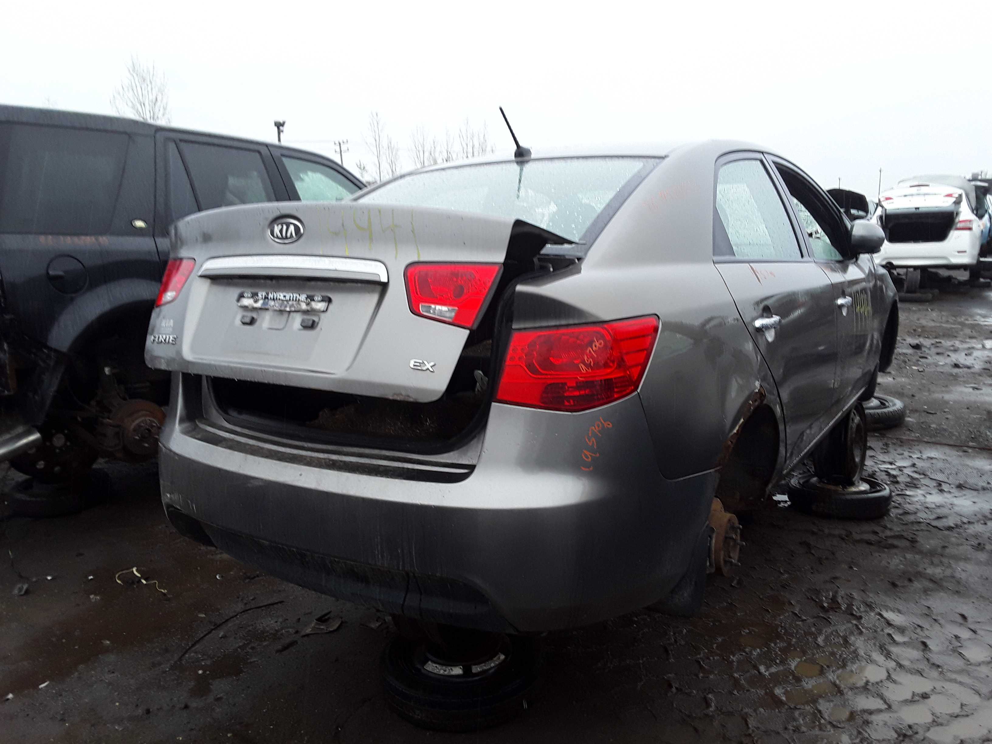 KIA FORTE 2012