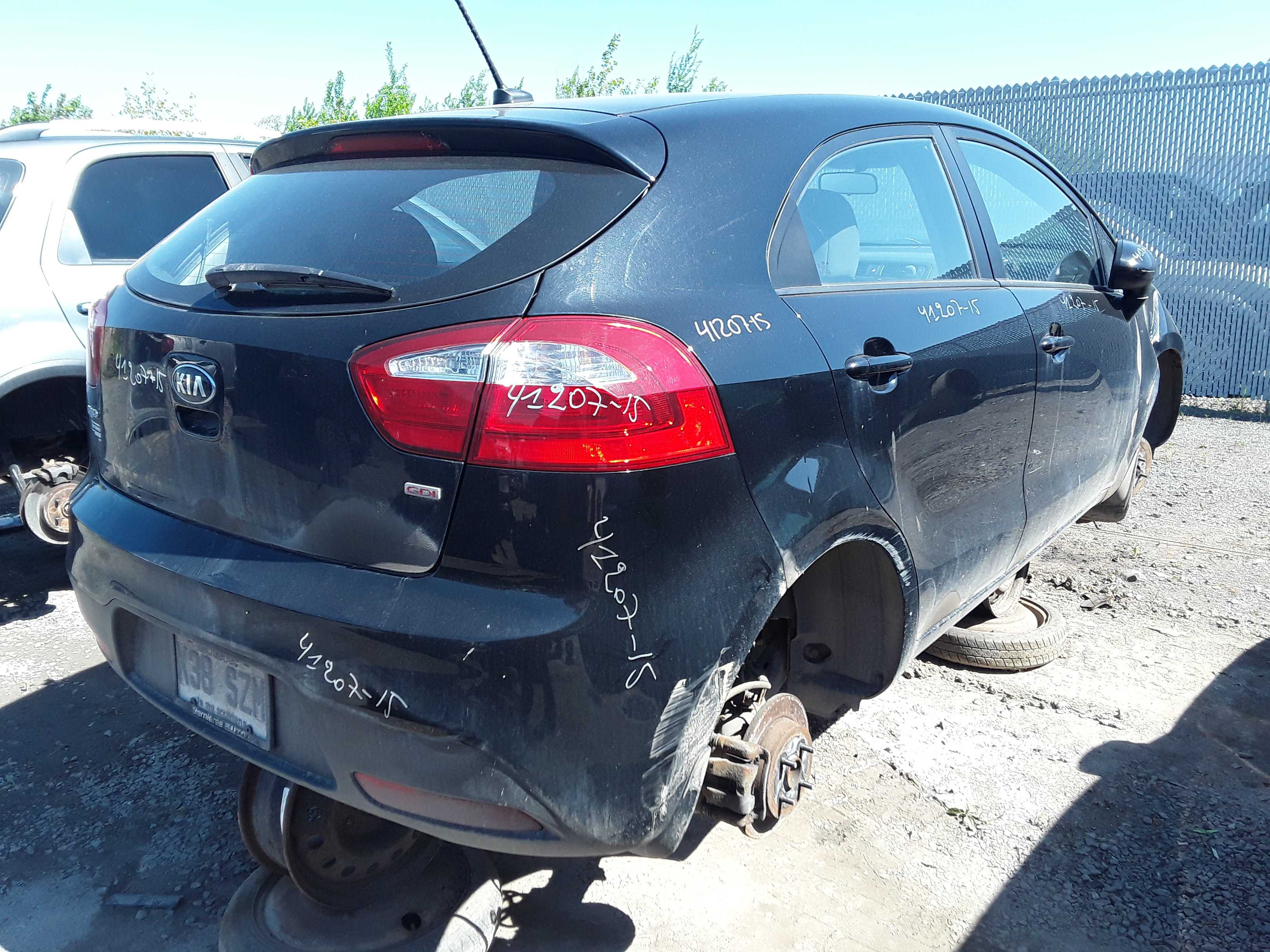 KIA RIO 2015